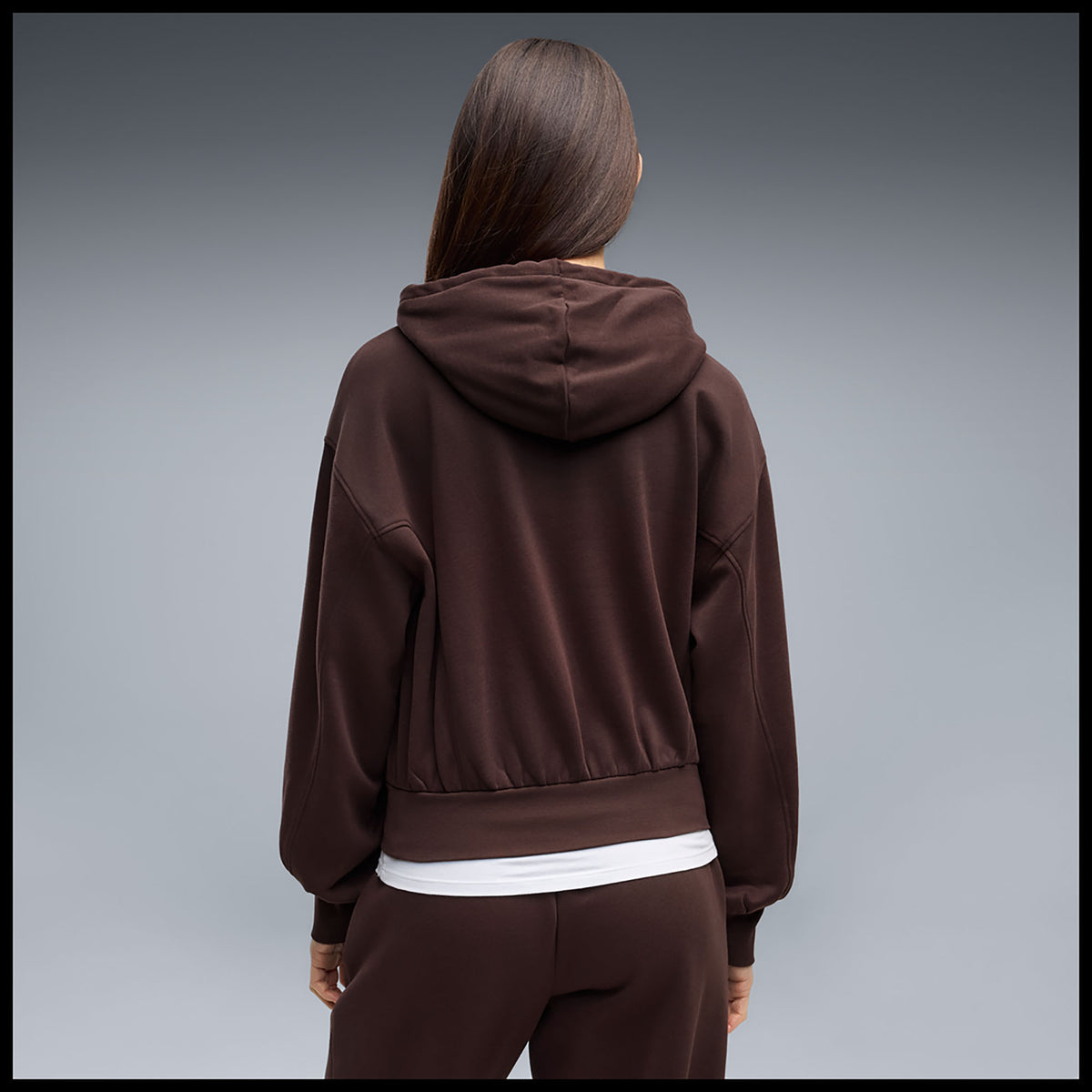 HER_RELAXED_HOODIE_FL_694027_33_Image_3