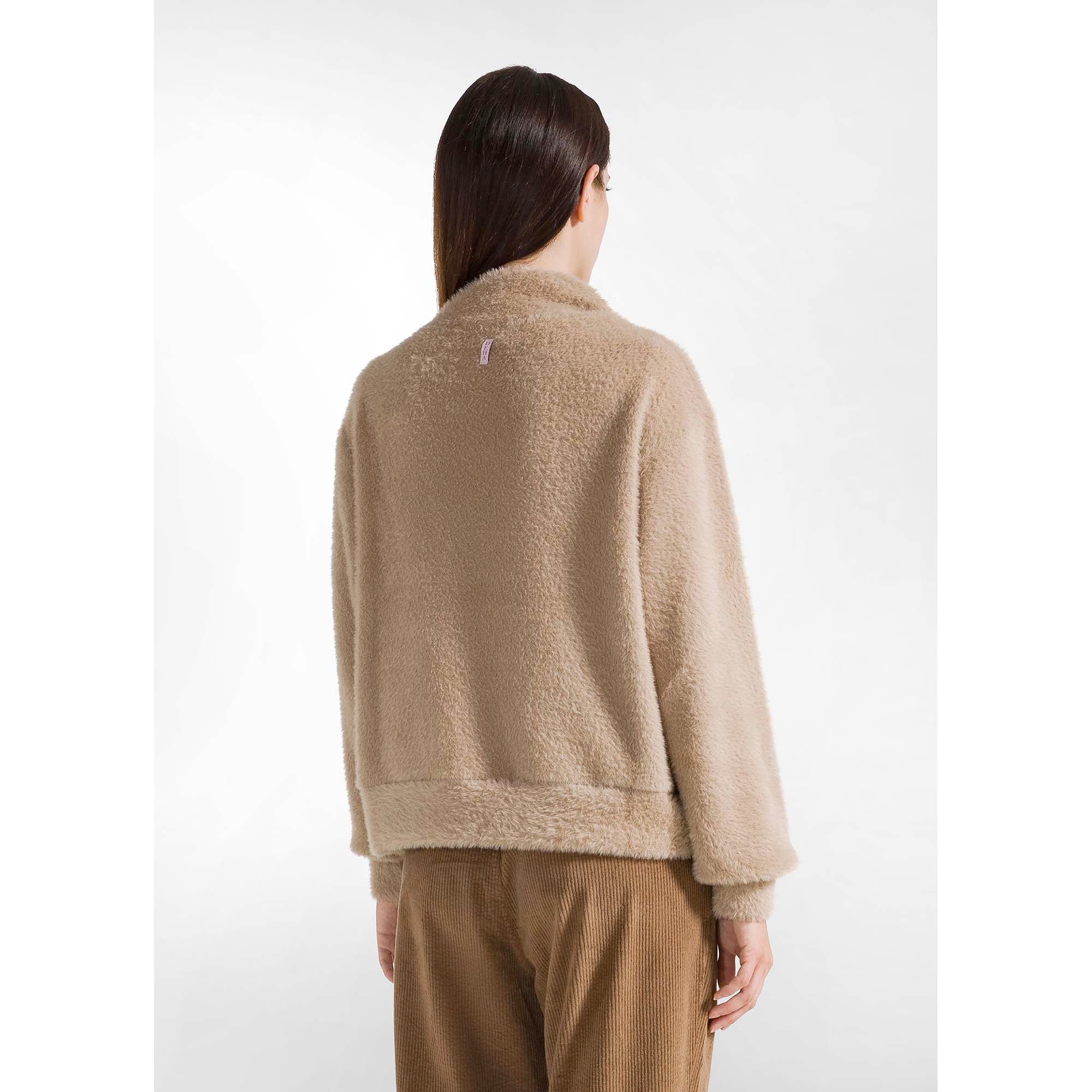 HIGH_NECK_FLUFFY_SWEATSHIRT_D12070_26010_Image_3