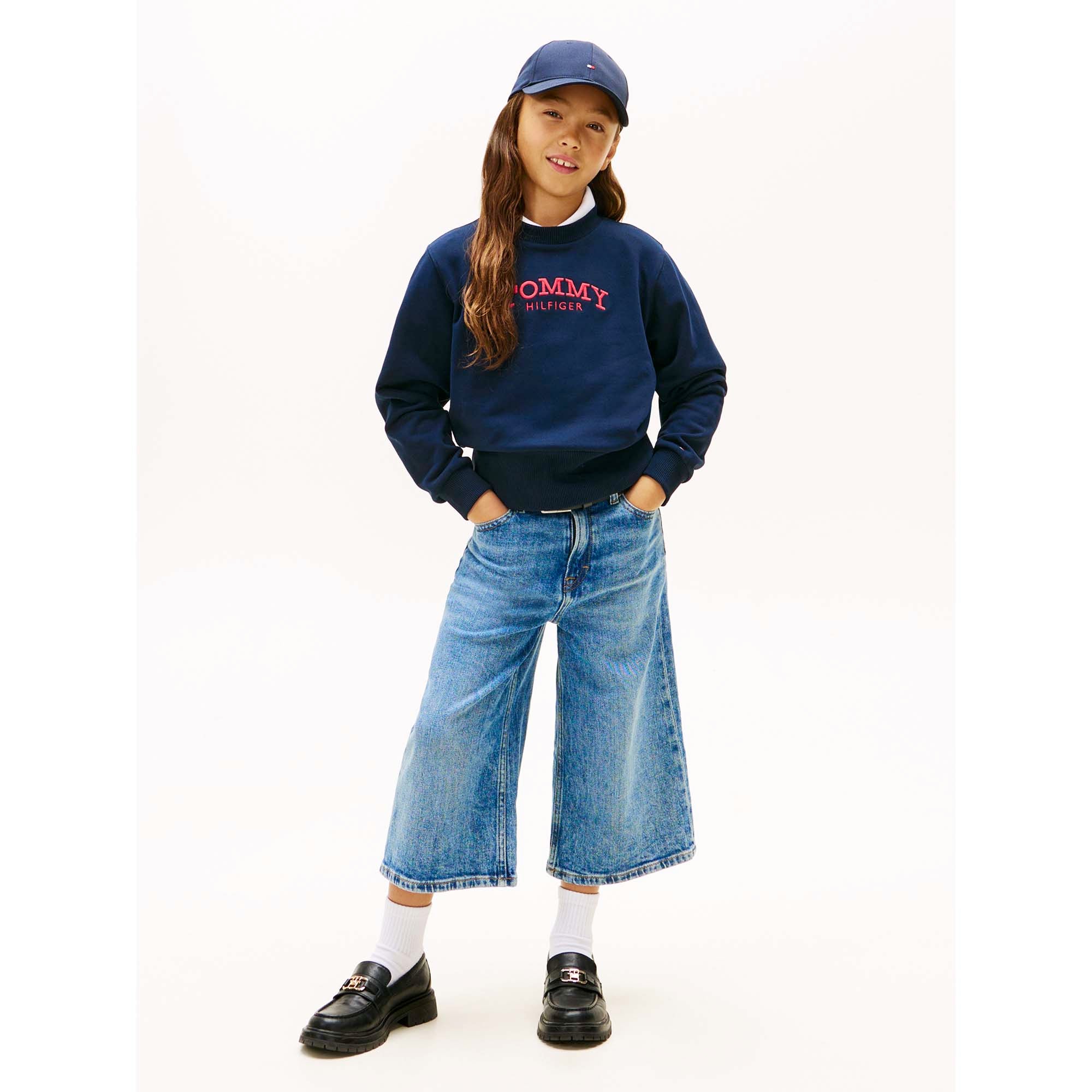 HIGH_RIB_HEM_CREW_NECK_KG0KG08989T_C1G_Image_5
