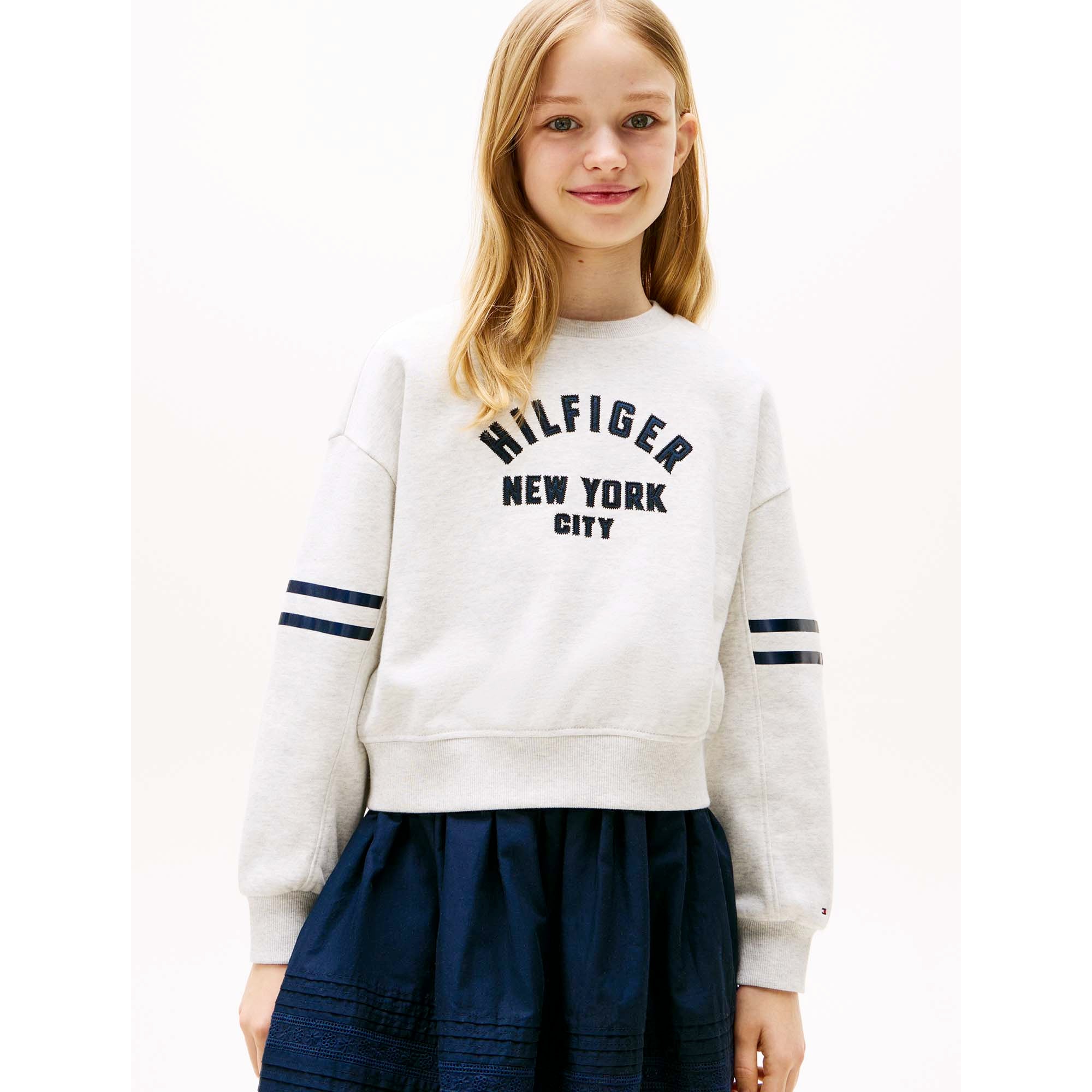 HILFIGER_BATWING_SWEATSHIRT_THKG0KG08746T_P09_Image_2