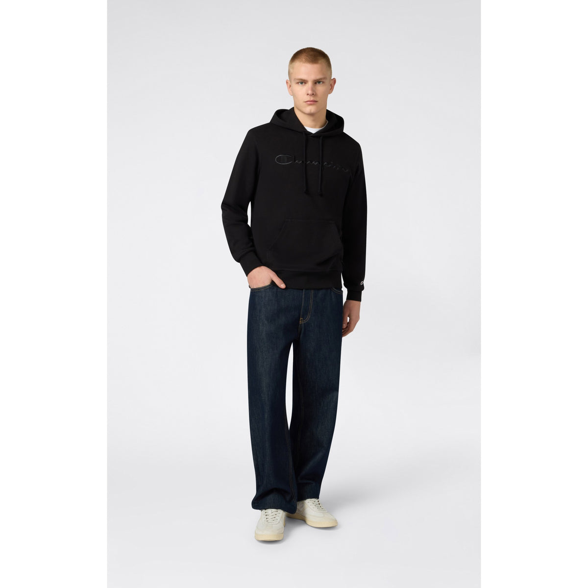 HOODED_SWEATSHIRT_220782_KK001_Image_4