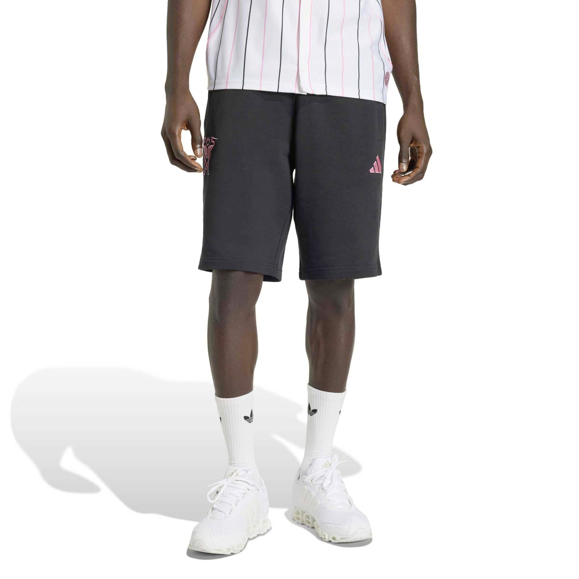 IMCF_US_SHO_JY7903_BLACKBL_Image_2