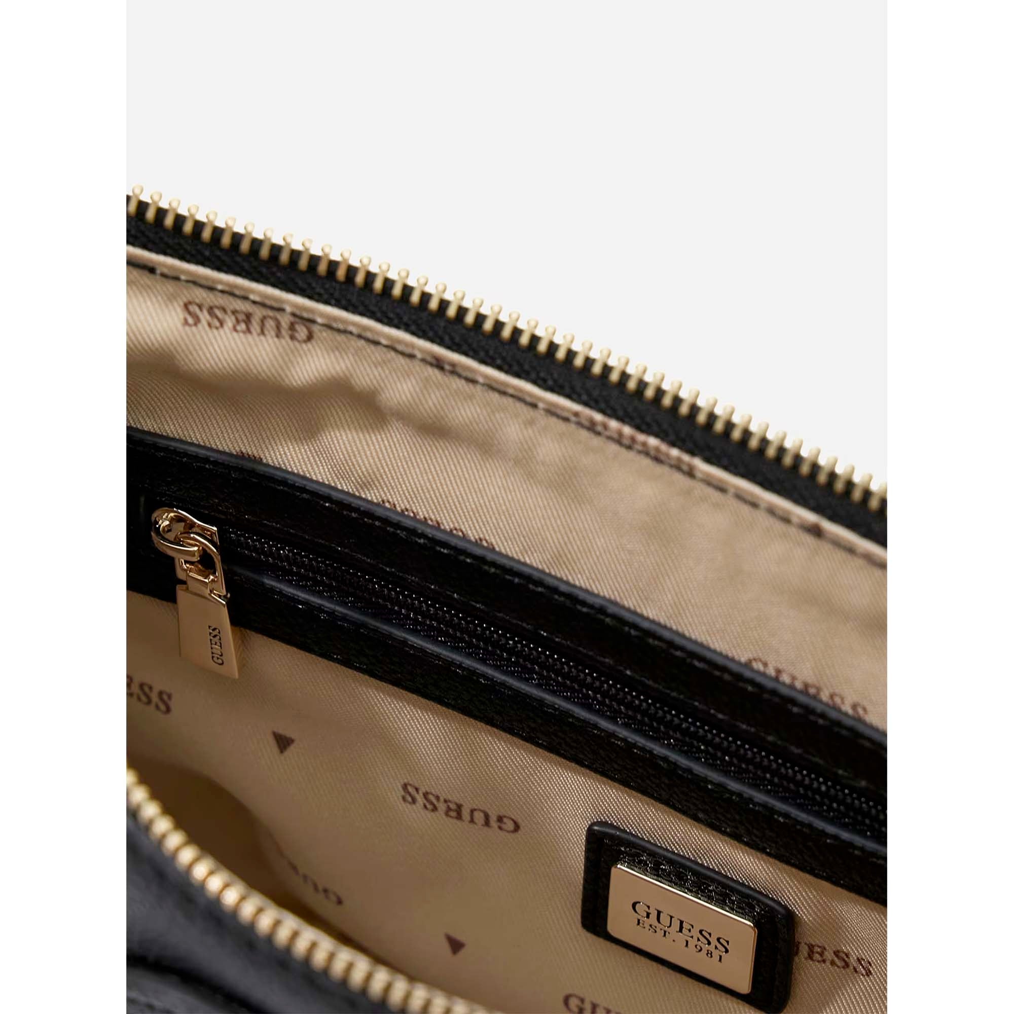 ISOLA_SHOULDER_BAG_HWBG9905180_BLA_Image_3