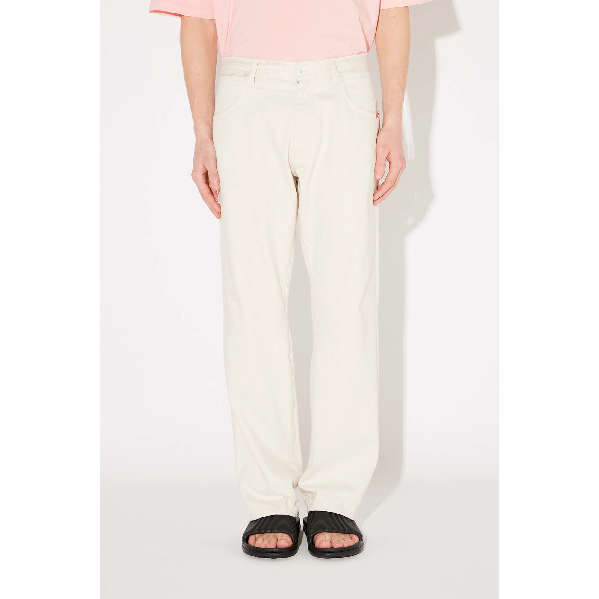 JAMES_MAN_AMISH_AMU010E0232877_C0087_Image_2