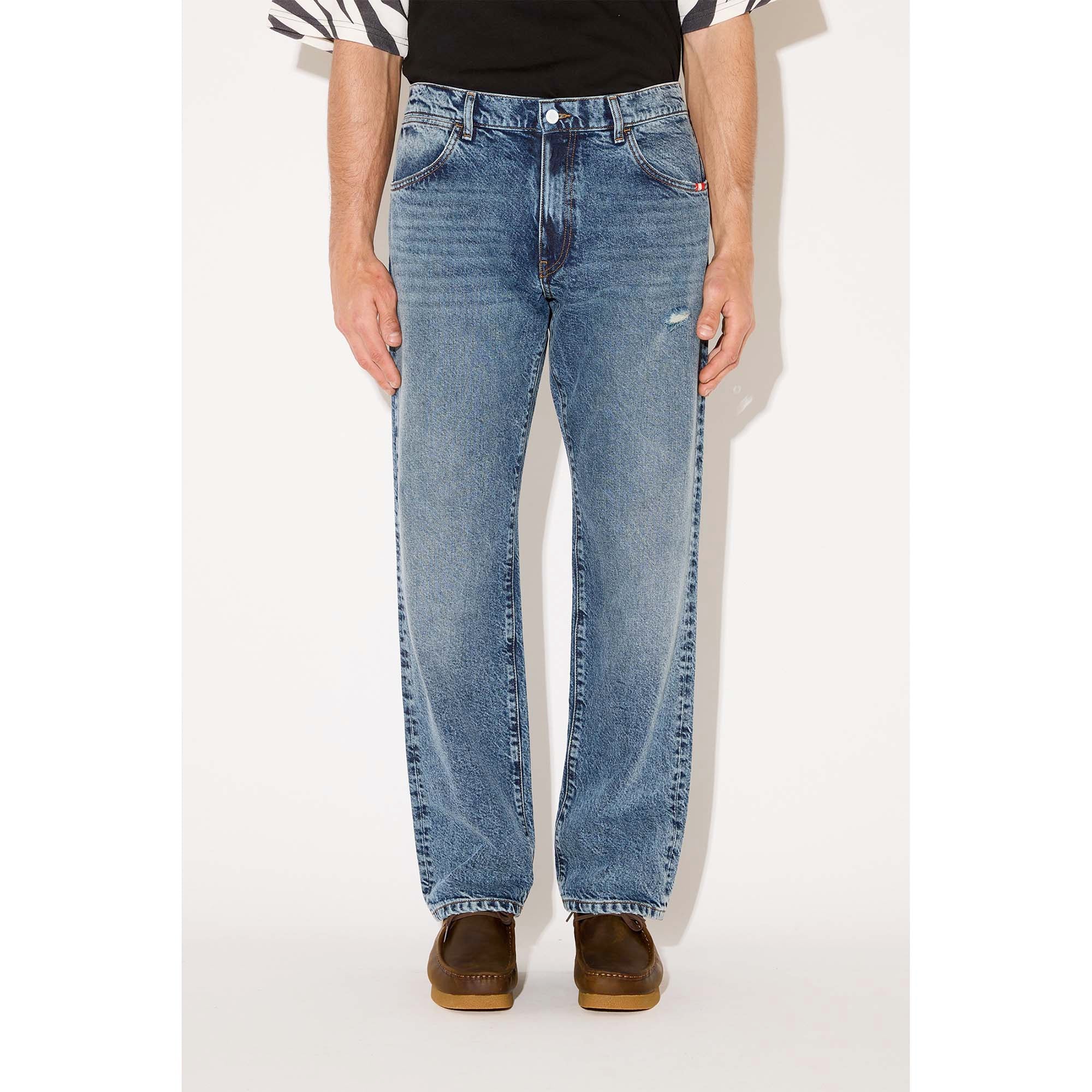 JAMES_MAN_AMU010D5703012_C0999_Image_2