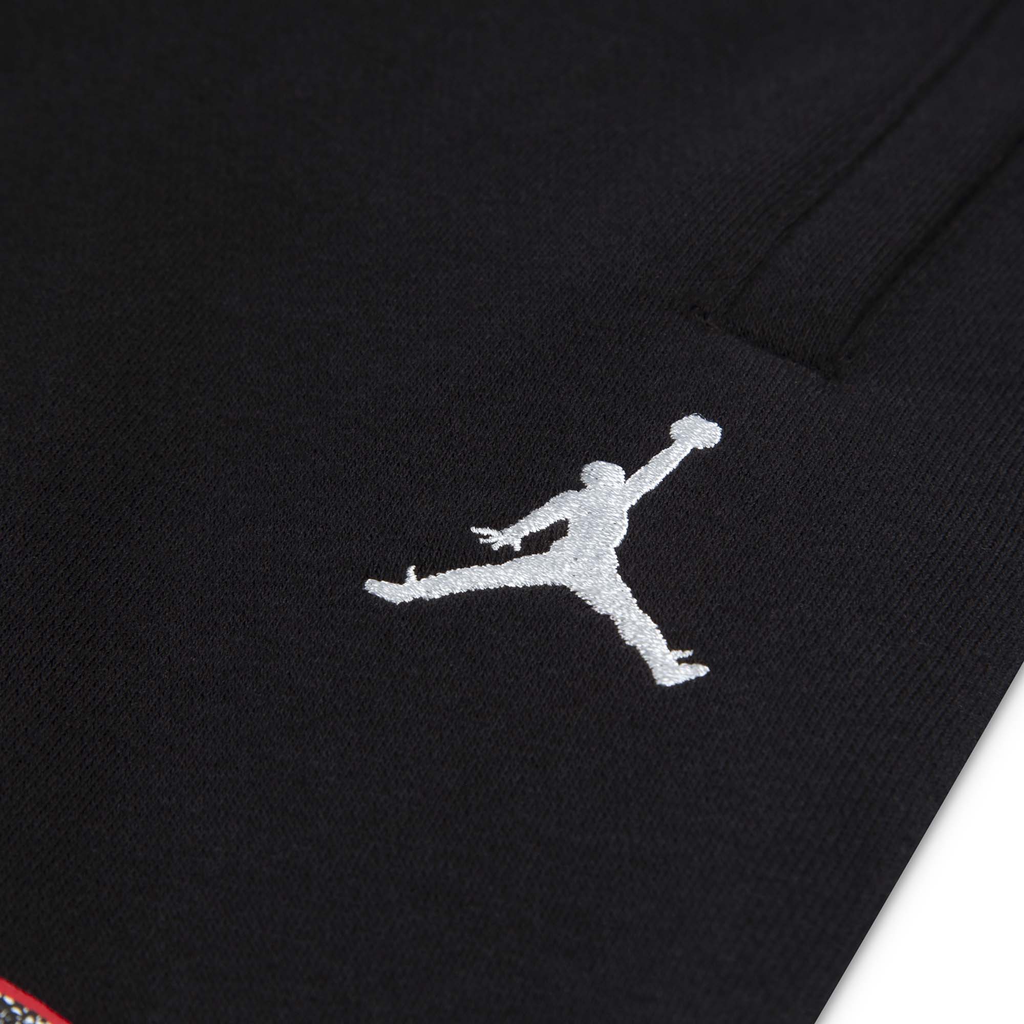 JDB_GAMETIME_CHENILLE_PATCH_PA_95F212_023_Image_4