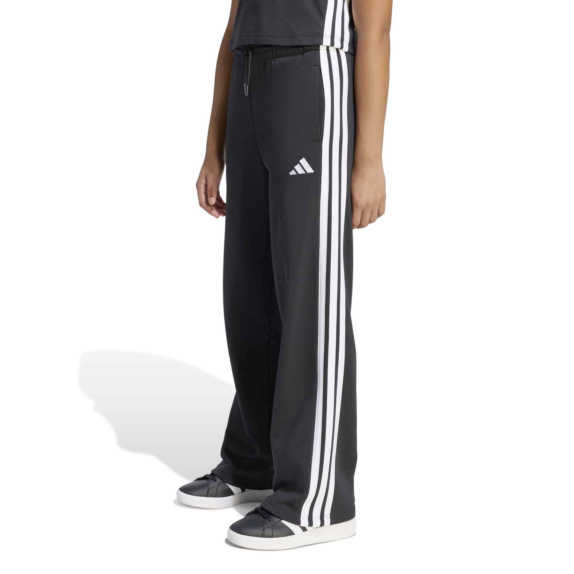 JG_3S_FT_OH_PT_JZ3689_BLACKWH_Image_2