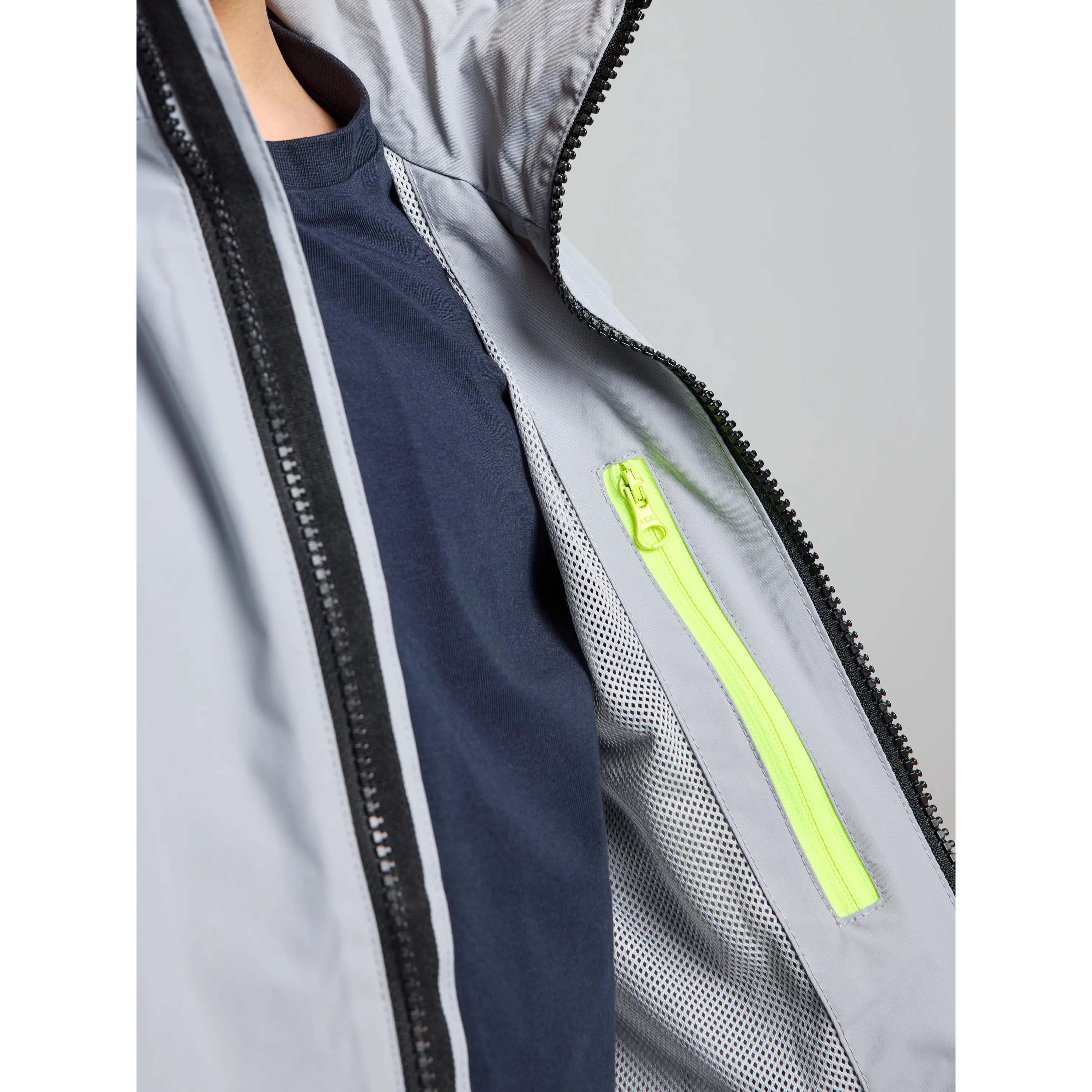 JR_SAILING_JACKET_A323001S00_W05_Image_7