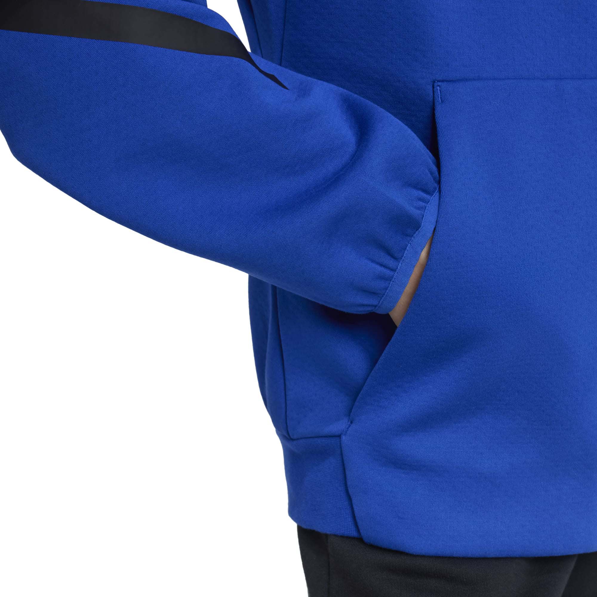 J_ZNEFZ_JF8958_ROYBLUB_Image_5