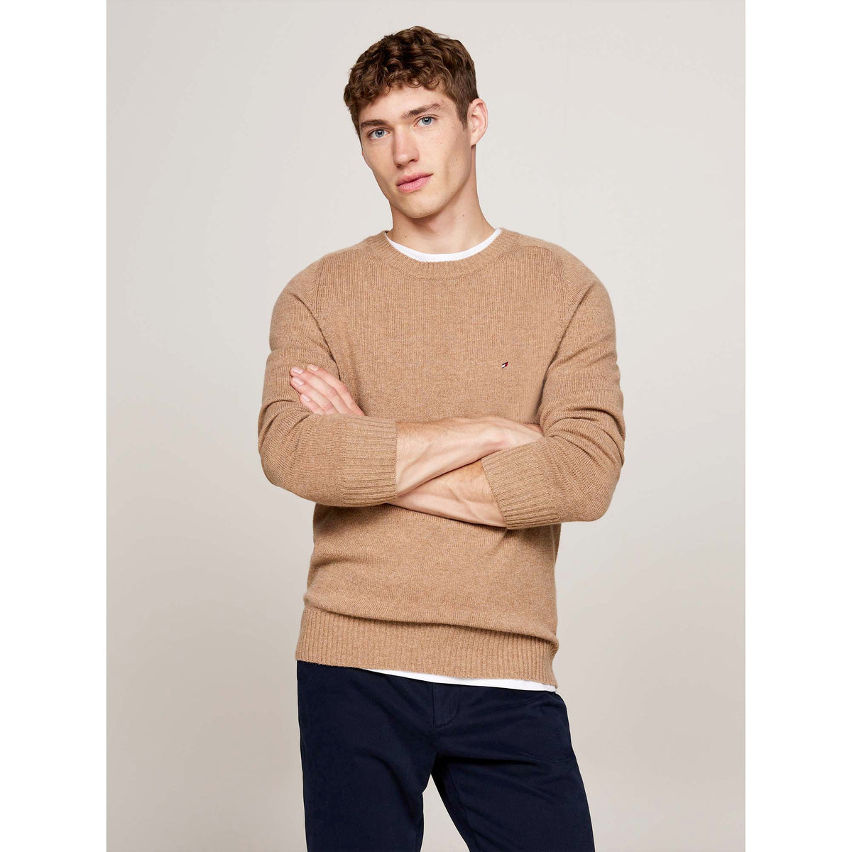 LAMBSWOOL_CREW_NECK_MW0MW36535_RFG_Image_2