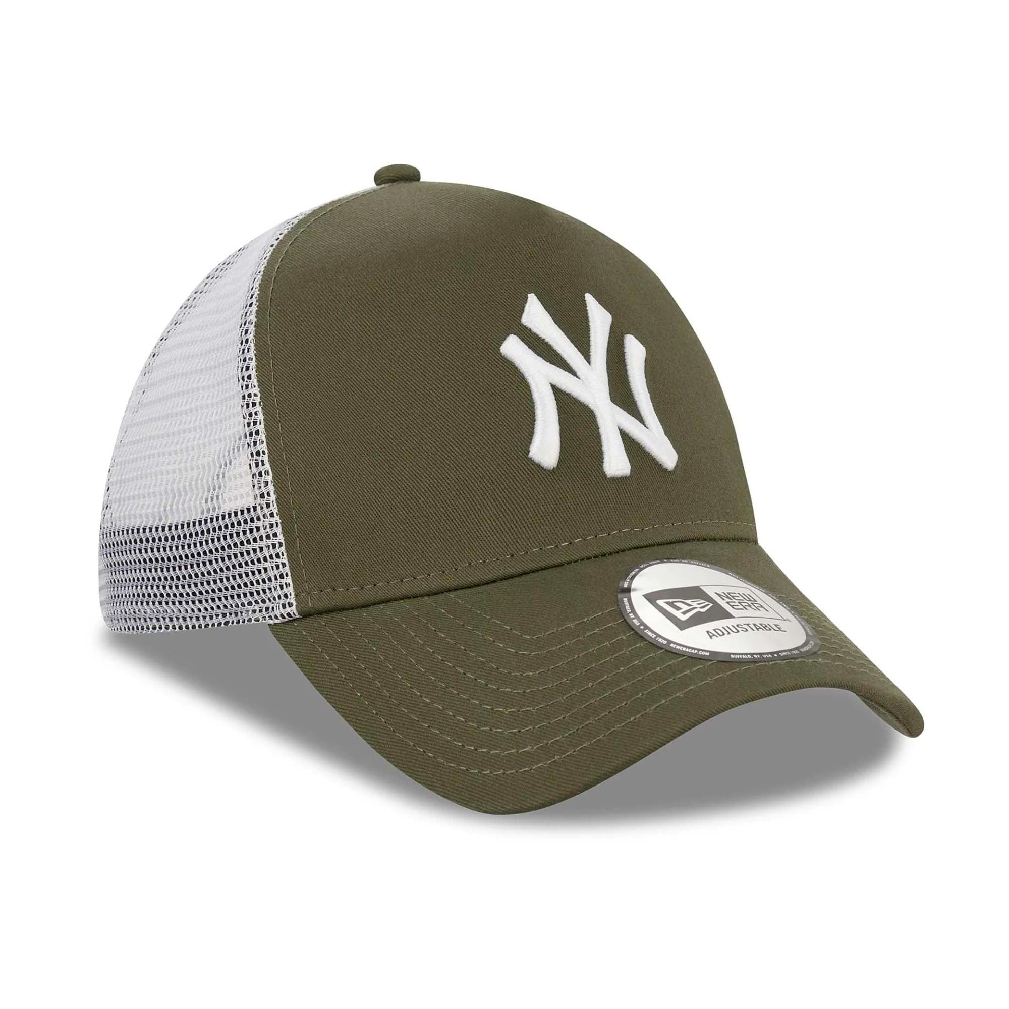 LEAGUE_ESSENL_940_AF_TRCKR_NEYYAN_12523894_NOVWHI_Image_2