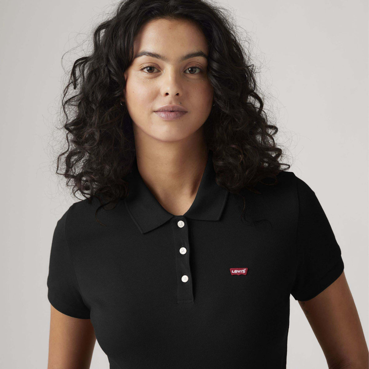 LEVIS_HM_POLO_CAVIAR_52599_0046_Image_4