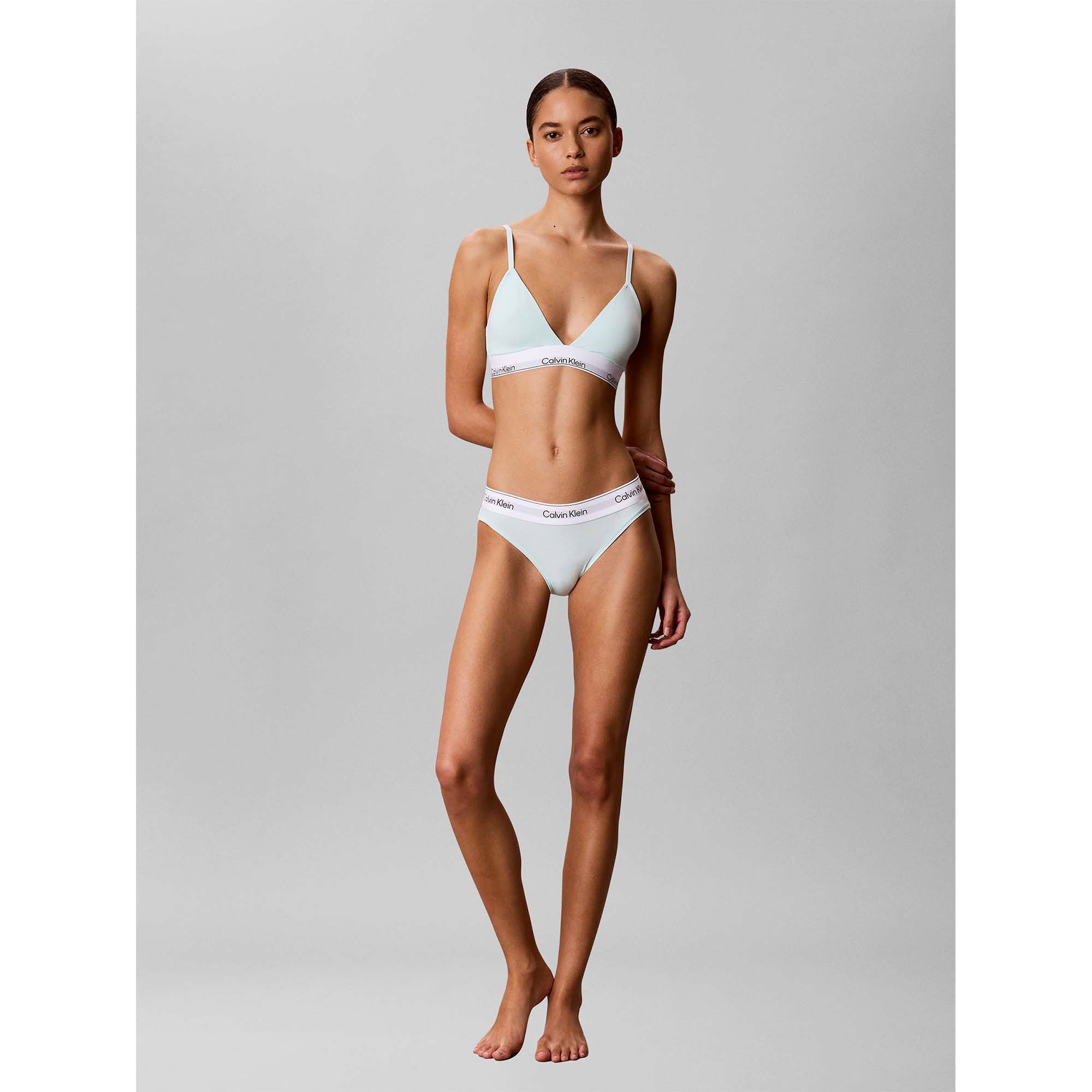 LIGHTLY_LINED_TRIANGLE_LV00QF8498_3Q5_Image_6