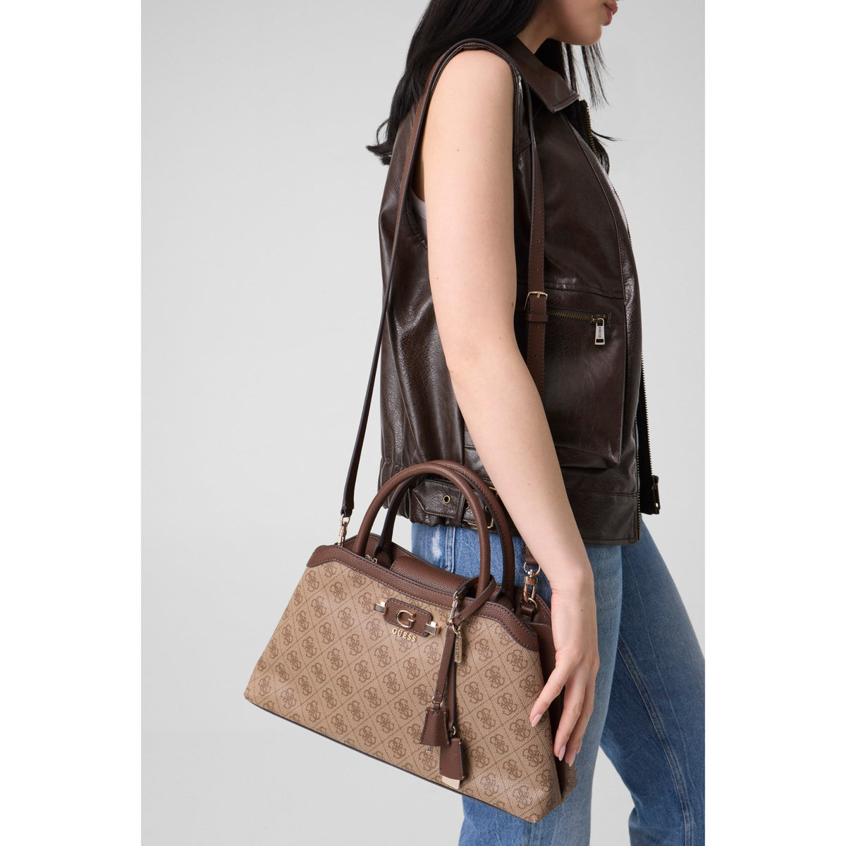 LINDSEY_GIRLFRIEND_SATCHEL_HWSG9749060_LTL_Image_8