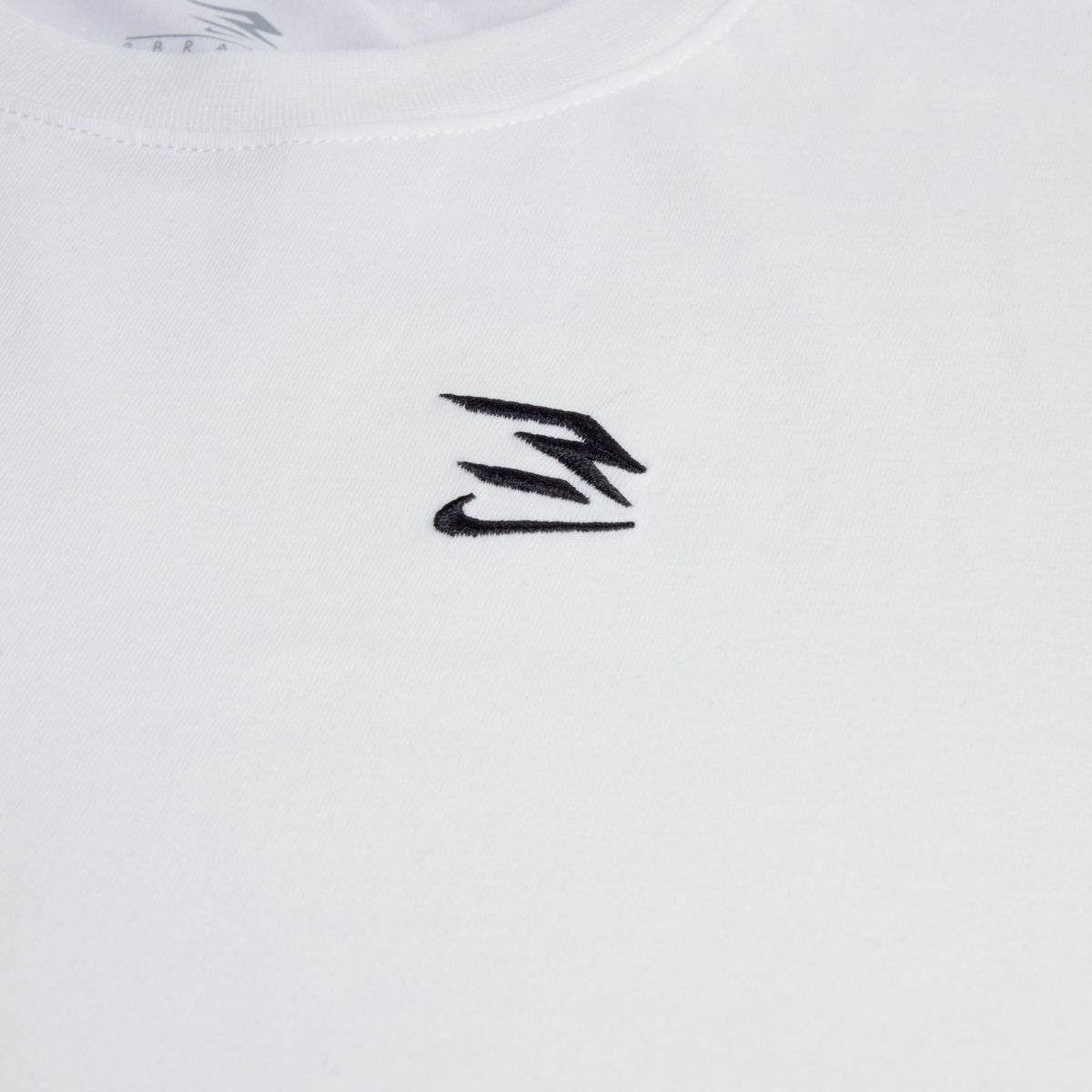 LOCKUP_TEE_9Q0693_001_Image_3