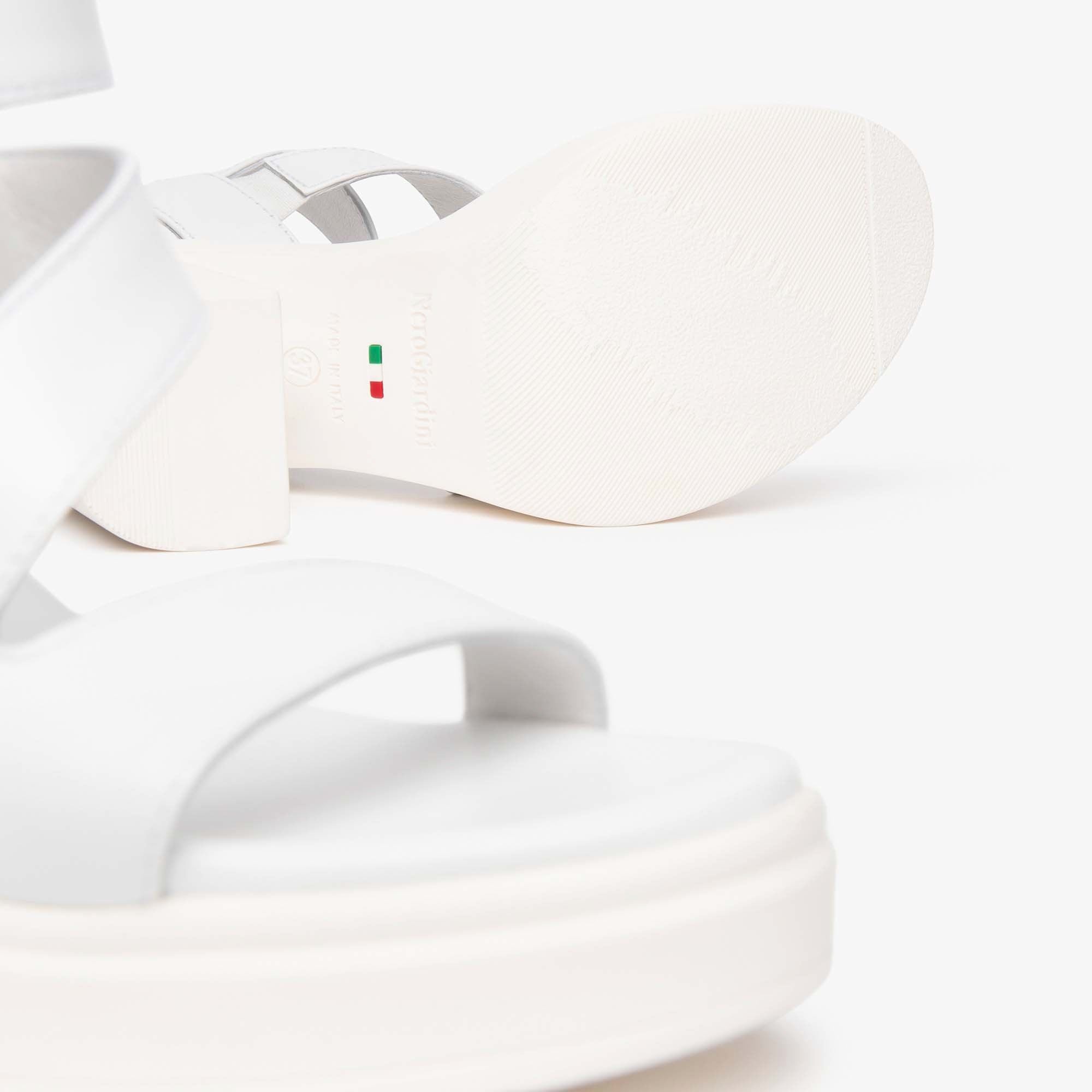 LOIRA_PUTOLOSAINS_E616080D_707_Image_4