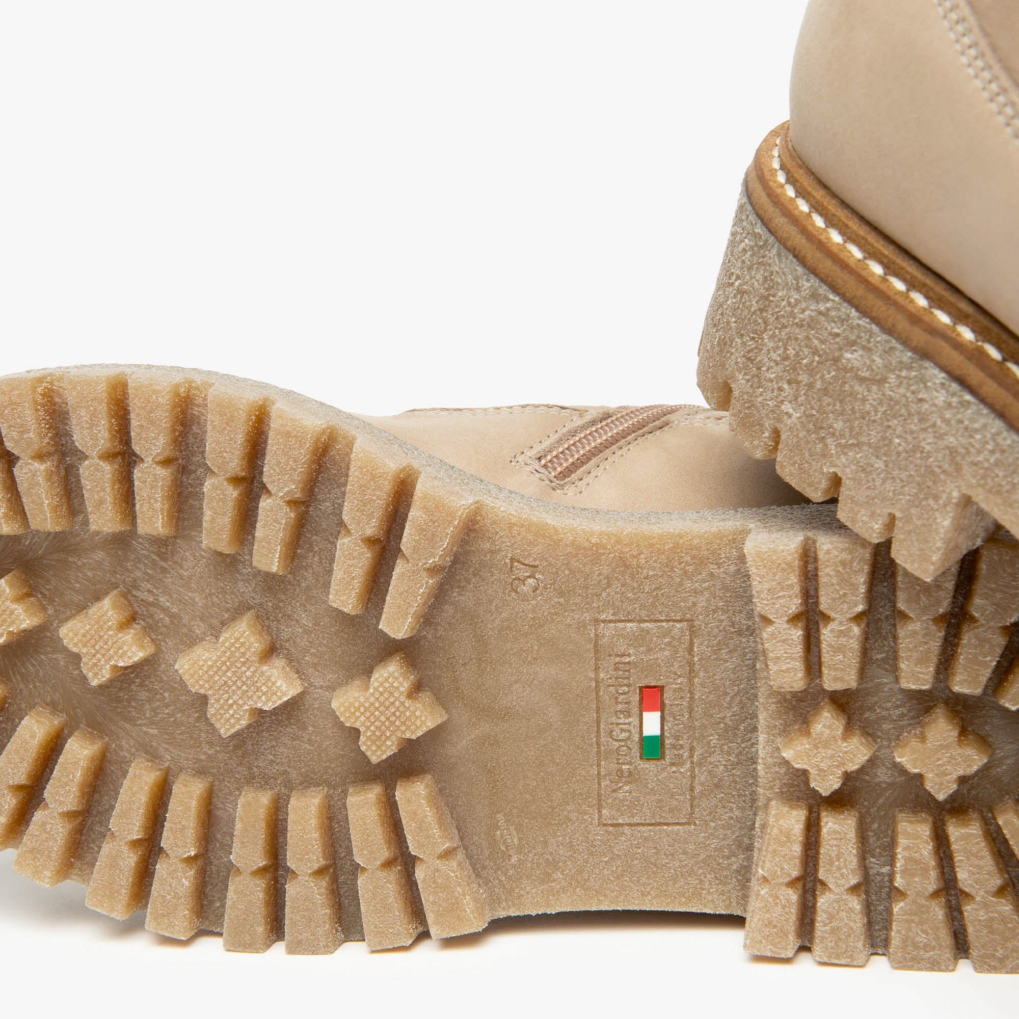 LONGBEACH_SOFTY_TDI_MORO_TR_FORTALEZA_4054_NO_I514922D_718_Image_4