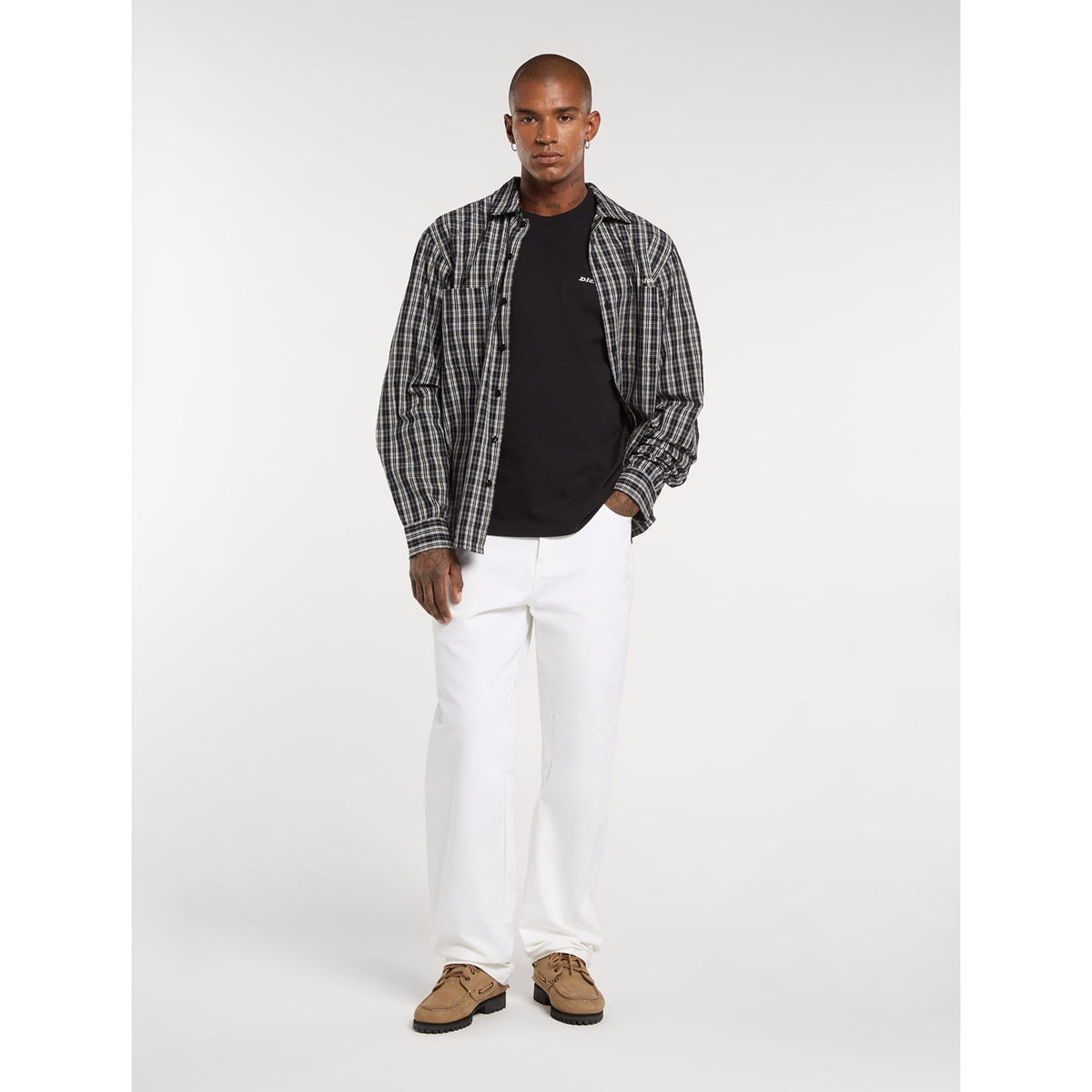 LORETTO_SS_TEE_DK0A89EN_BLK_Image_6