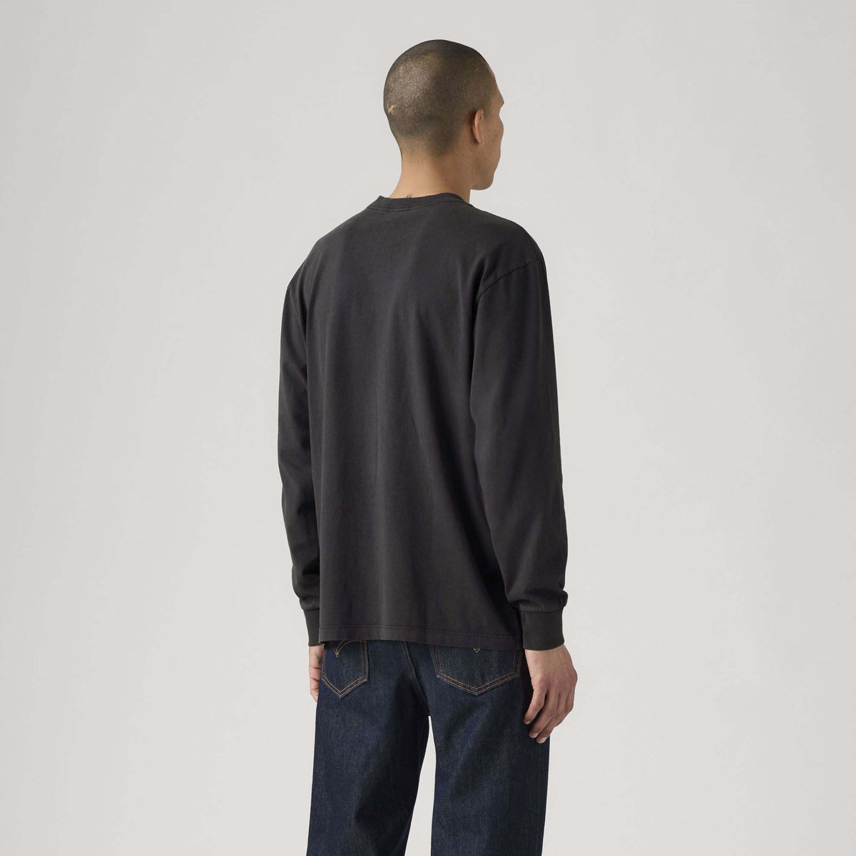 LS_AUTHENTIC_TEE_A6887_0032_Image_3