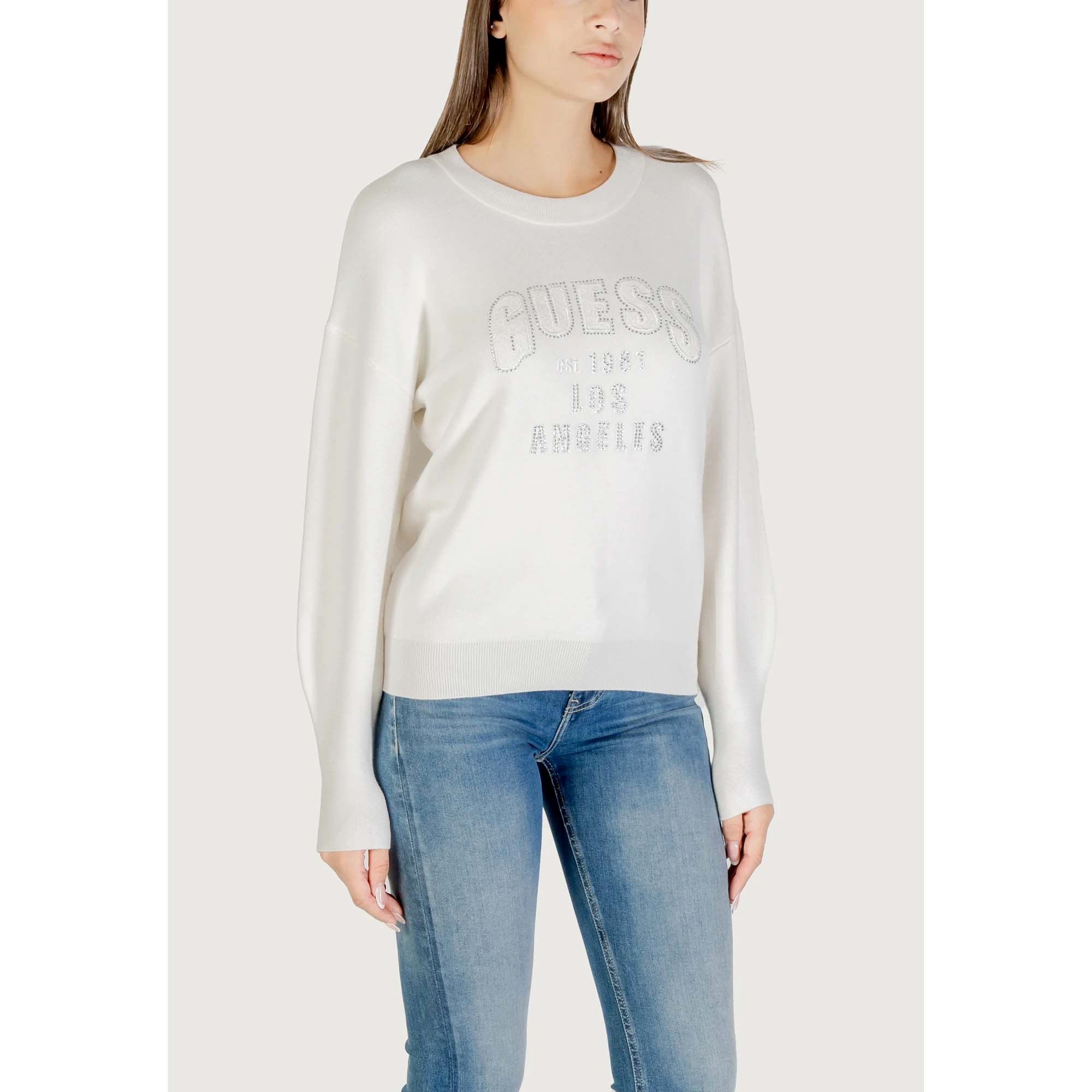 LS_CN_LEIGHTON_LOGO_SWTR_W5YR26Z26I2_G012_Image_3