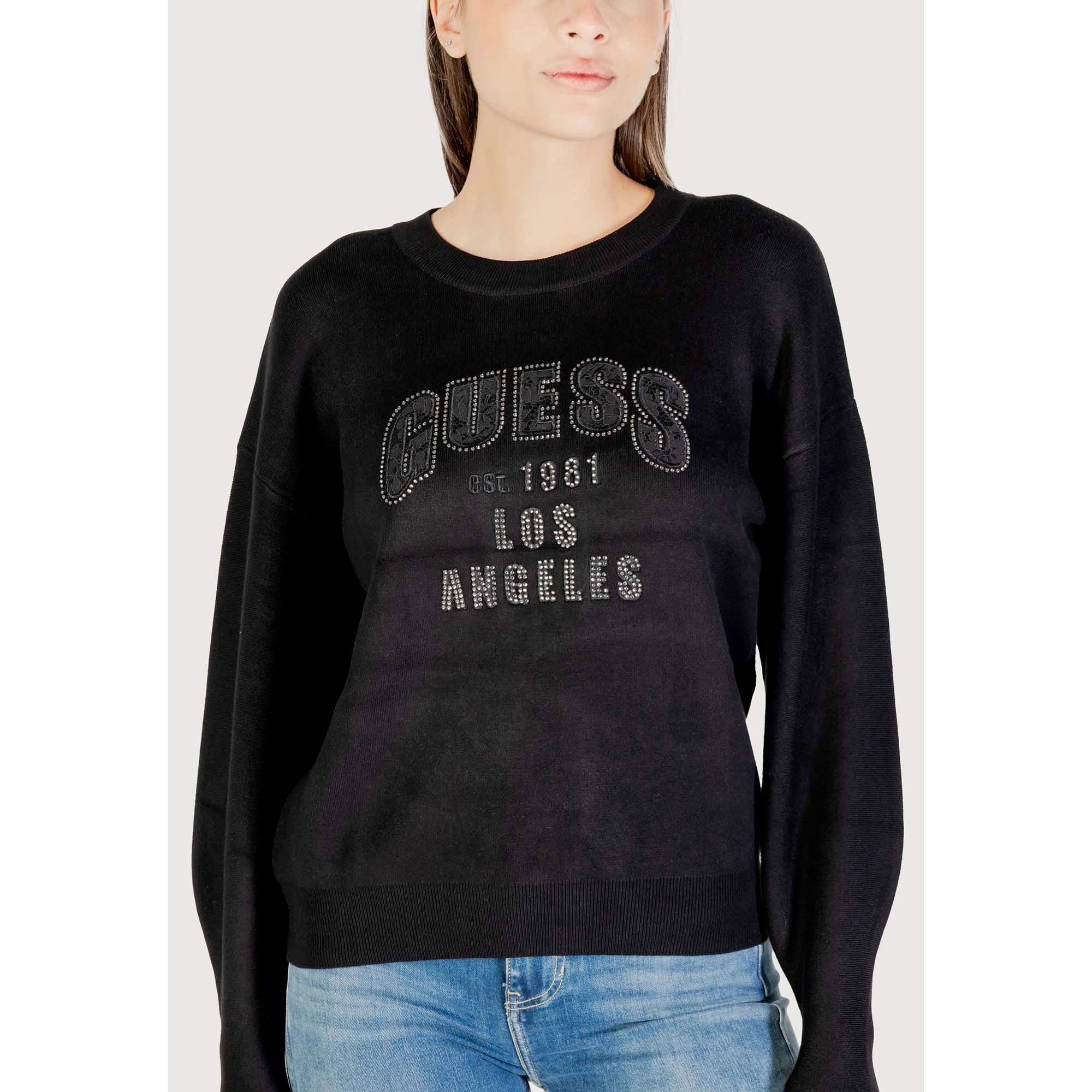 LS_CN_LEIGHTON_LOGO_SWTR_W5YR26Z26I2_JBLK_Image_4