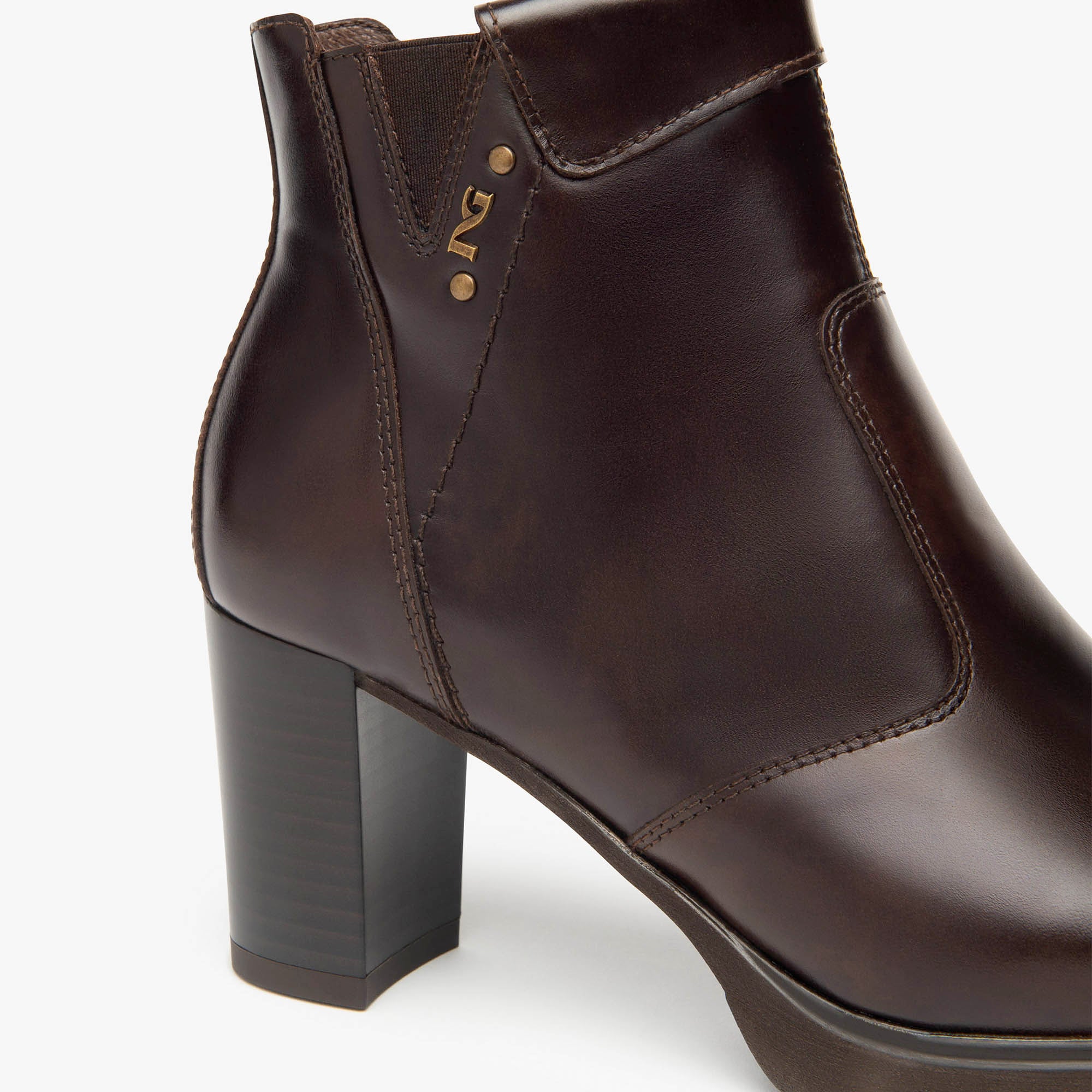 MANOLETE_PULESINA_L16720_TM_I513801D_300_Image_3