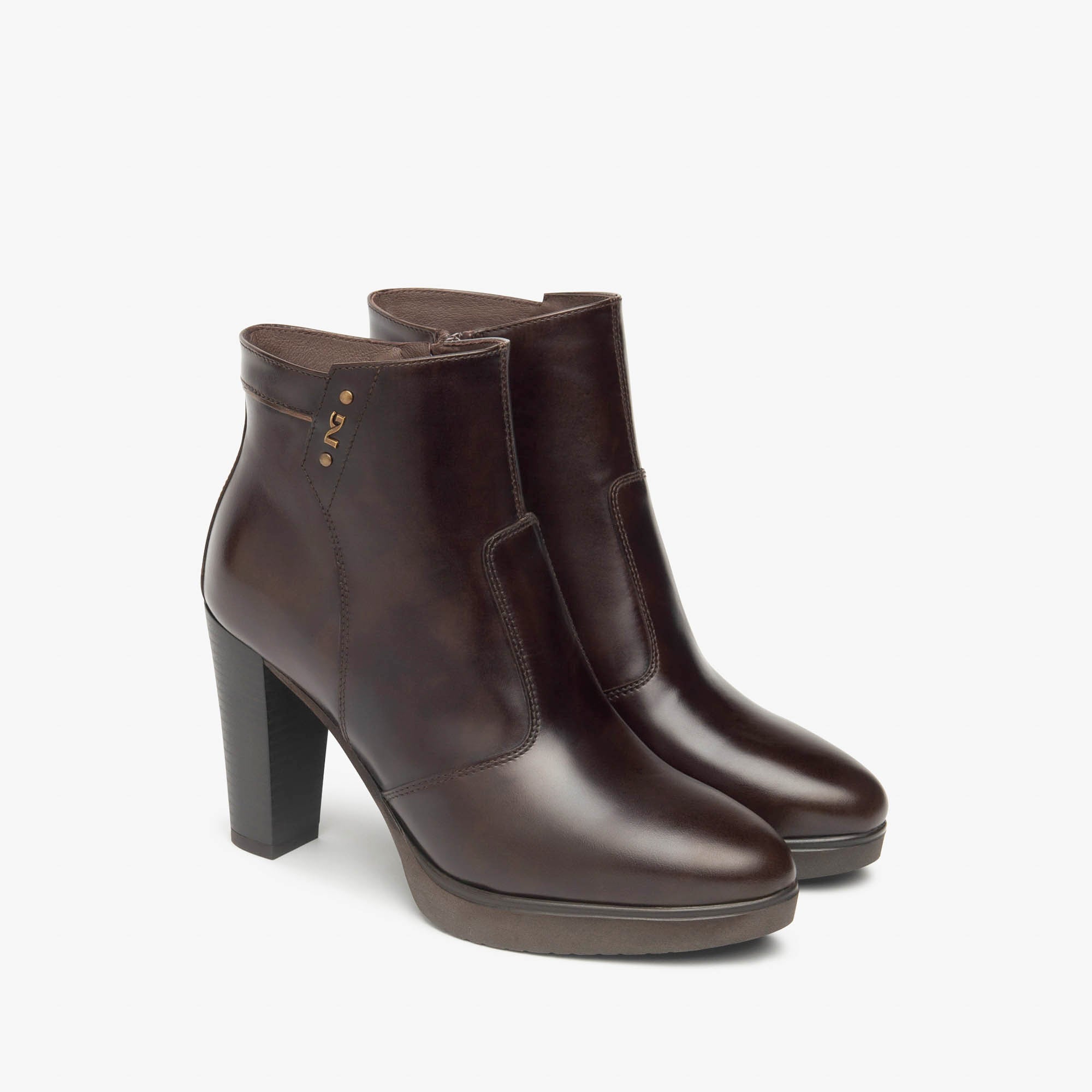 MANOLETE_TCROM_PUALTILIA_L16720_T_I513811D_300_Image_2