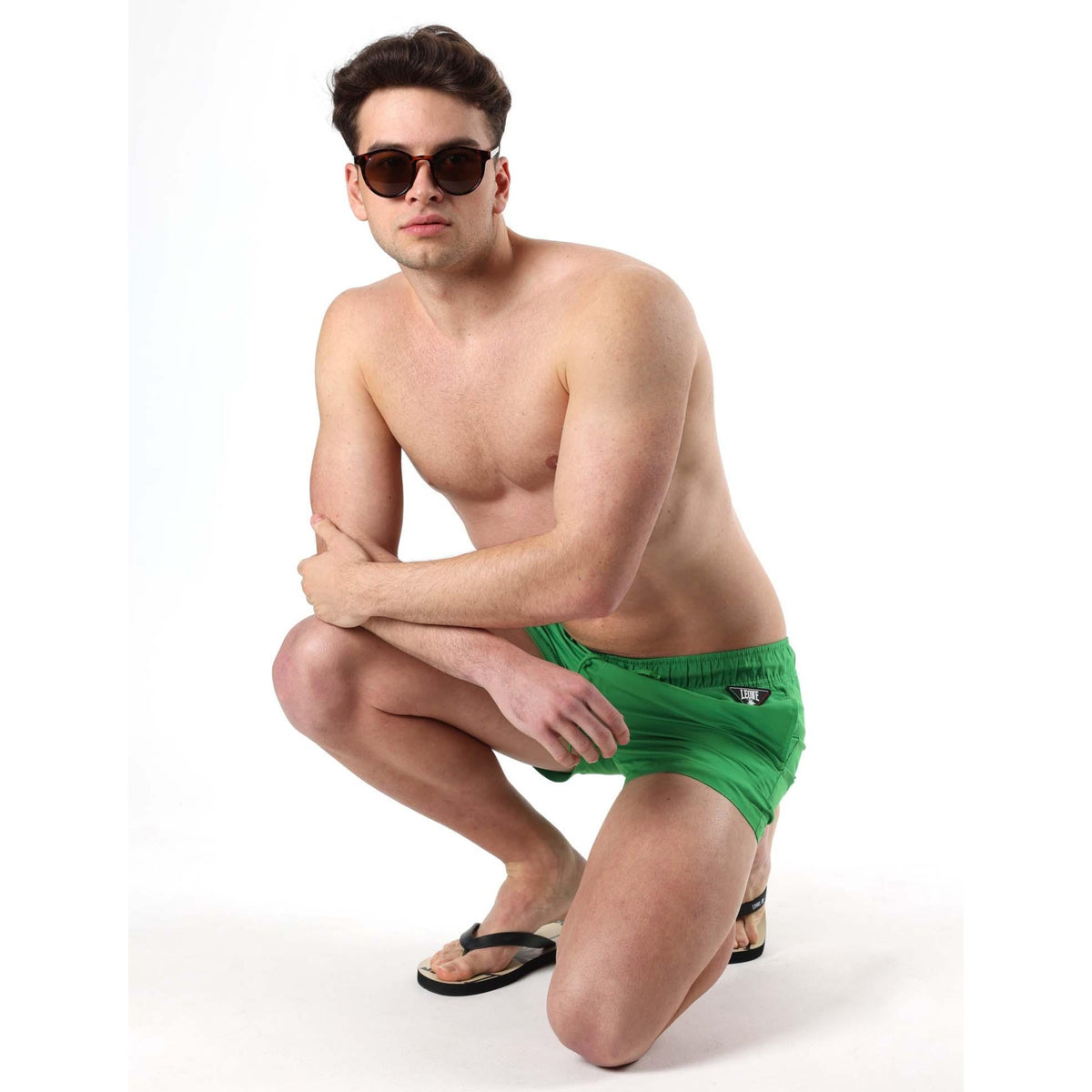 MAN_BEACH_SHORT_M5780B10N01_204_Image_6