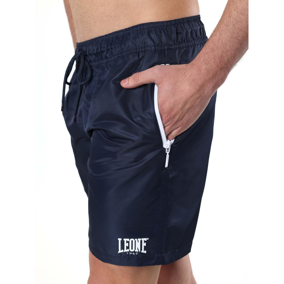 MAN_BEACH_SHORT_M5783B10N01_10_Image_4