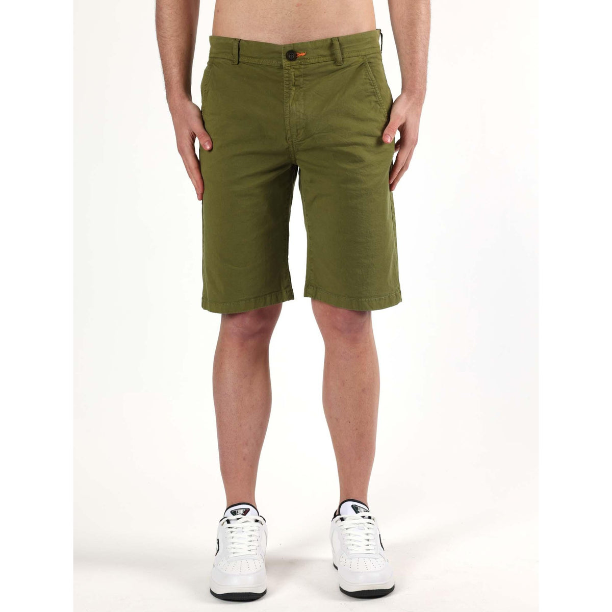MAN_BERMUDA_CHINOS_M5672B8T15_207_Image_2