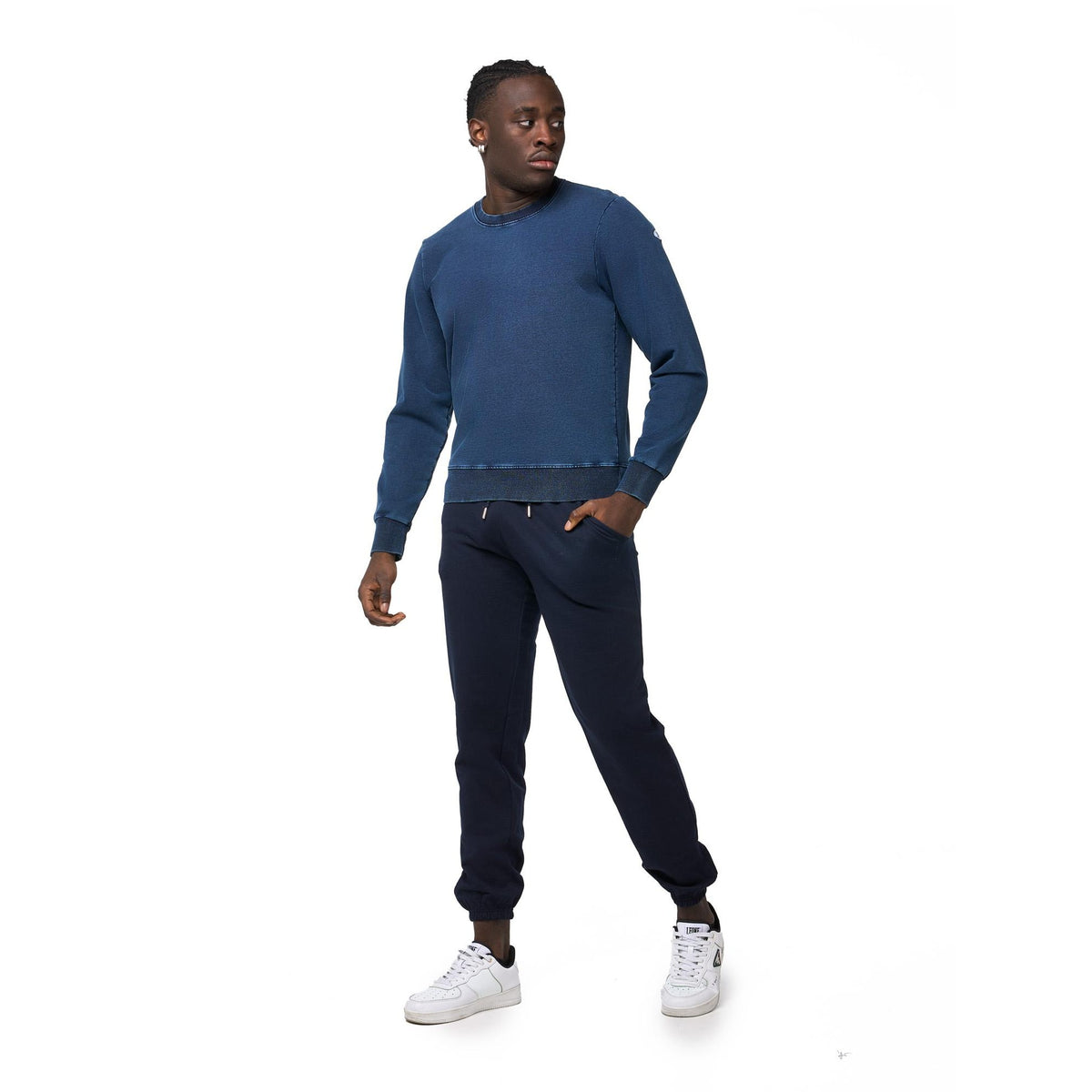 MAN_CREWNECK_URBAN_M5684T8F45_15_Image_3