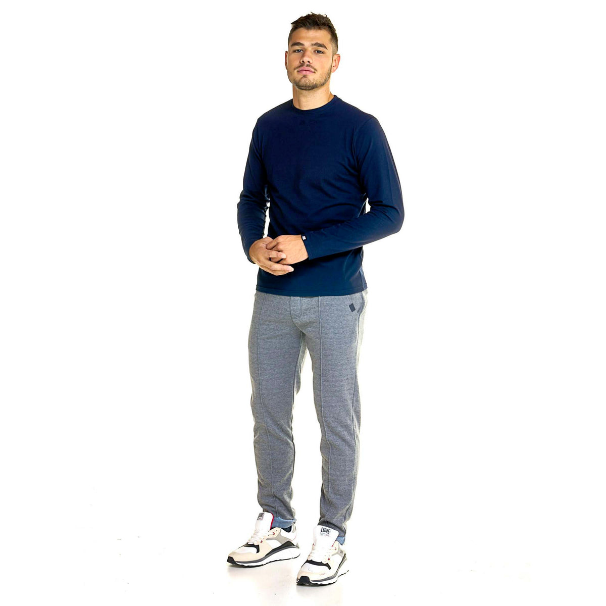 MAN_LONG_SLEEVE_URBAN_M5033S7J02_10_Image_2