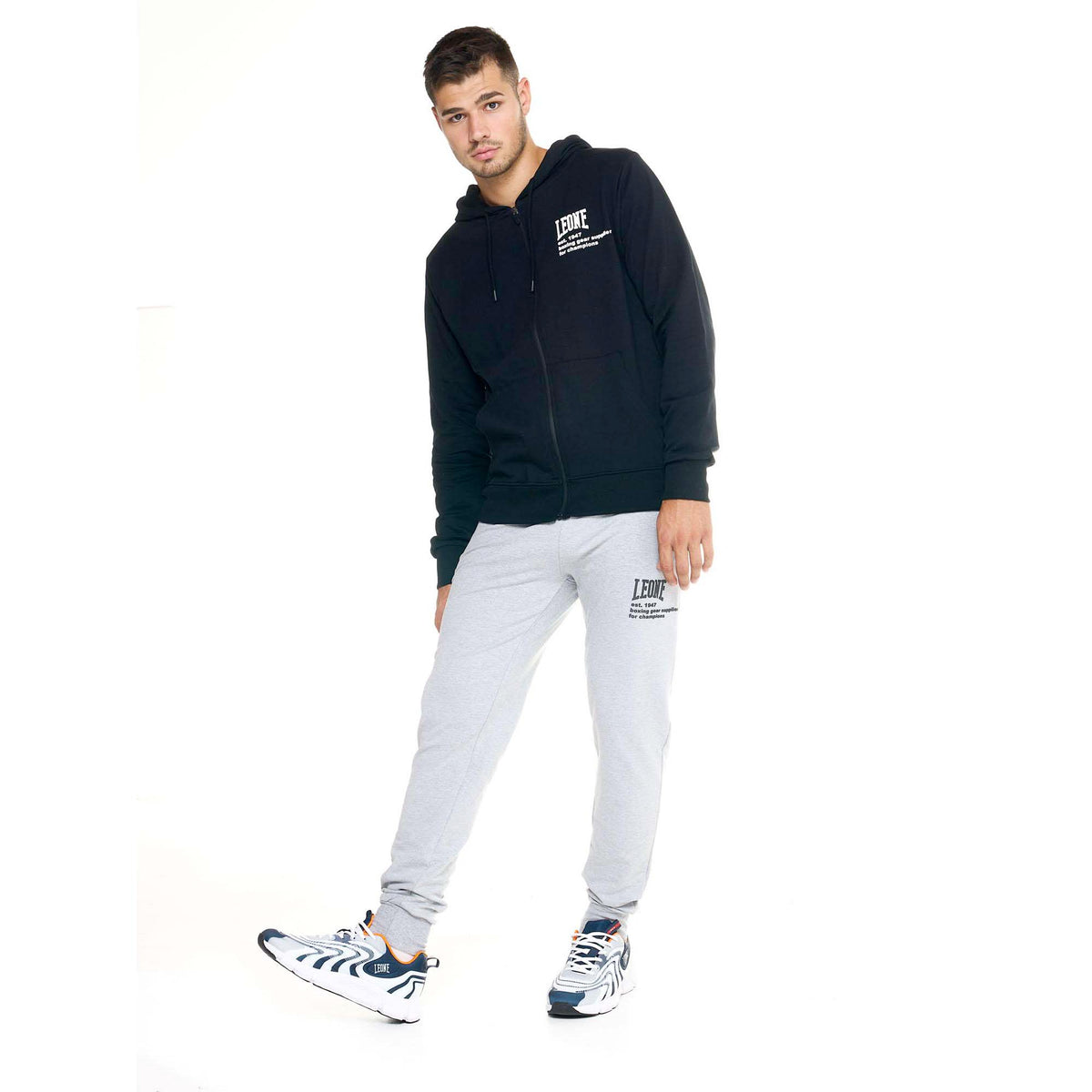 MAN_SWEATPANTS_ACTIVE_M5010P7F01_04_Image_2