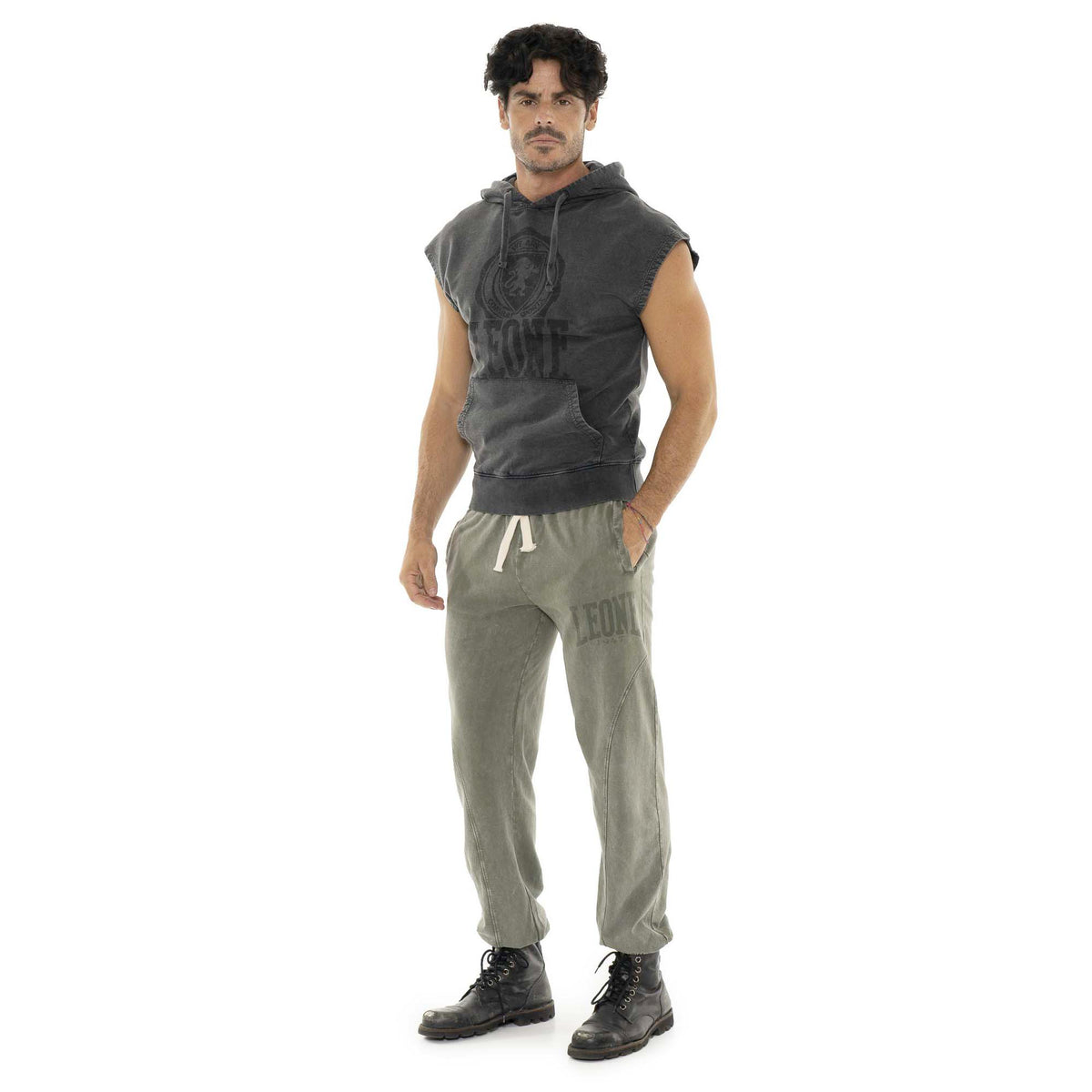MAN_SWEATPANTS_OLD_WASH_M6431P10F30_151_Image_2
