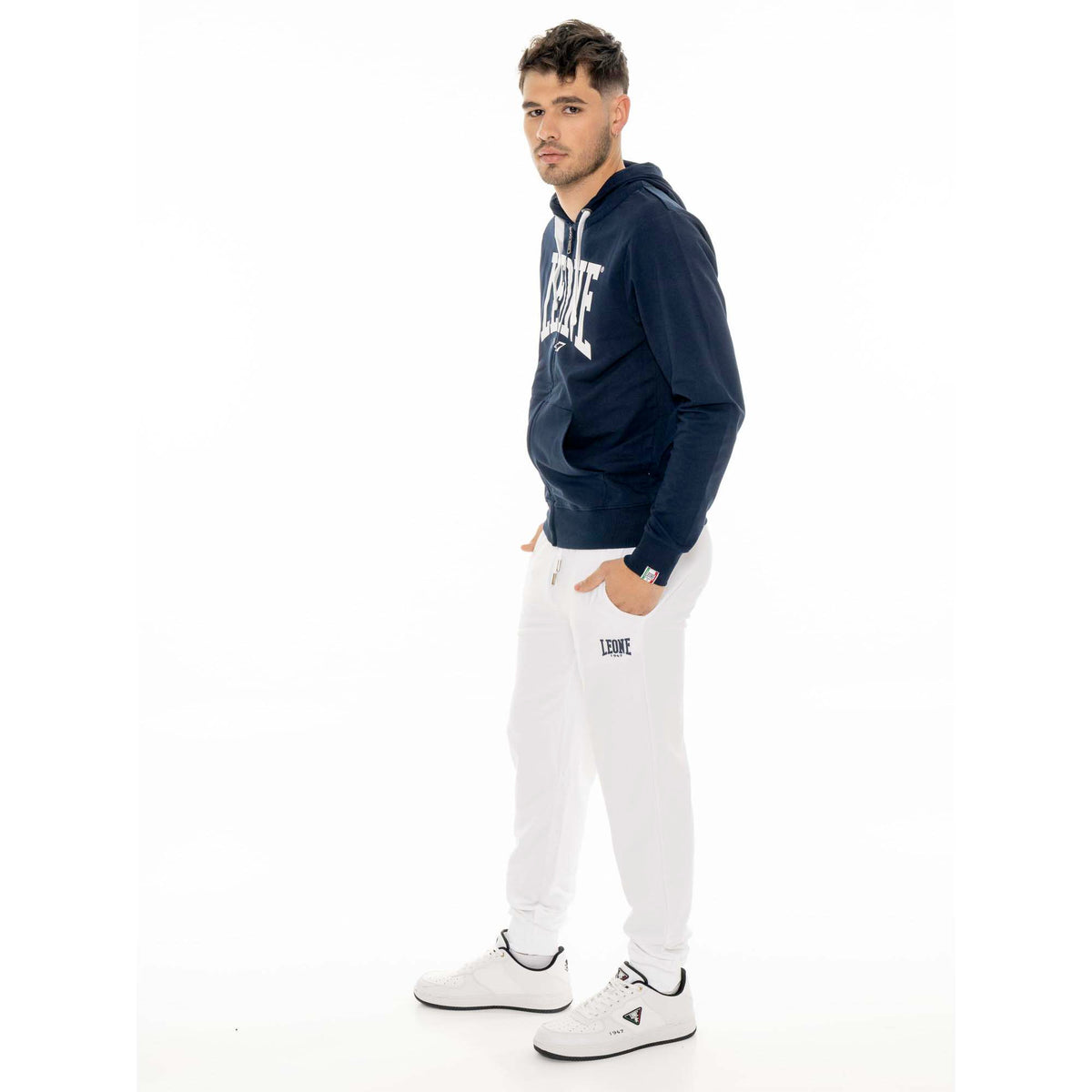 MAN_SWEATPANTS_SMALL_LOGO_M3604P10F10_00_Image_2