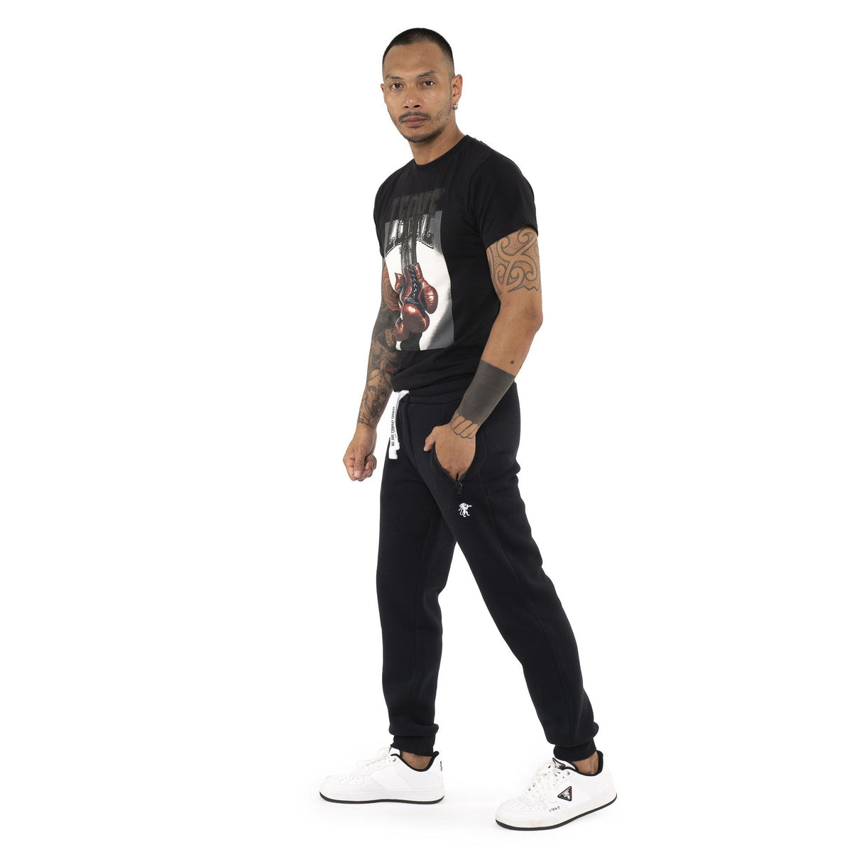 MAN_SWEATPANTS_SMOOTH_M6044P9F08_09_Image_3