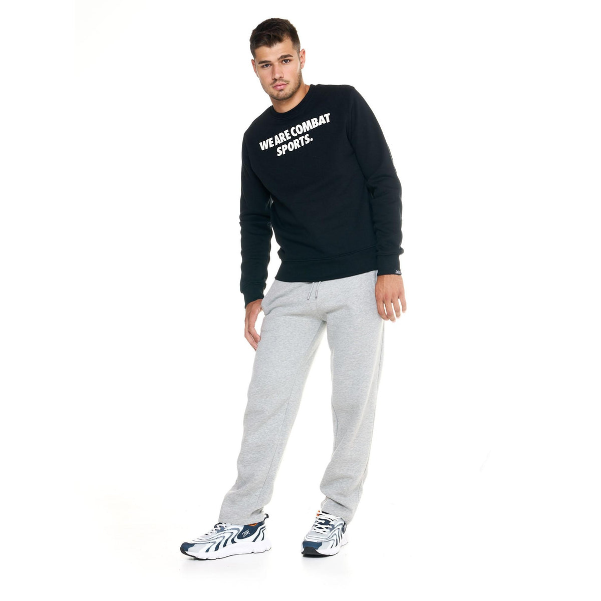 MAN_SWEATPANTS_URBAN_M5032P7F44_05_Image_3