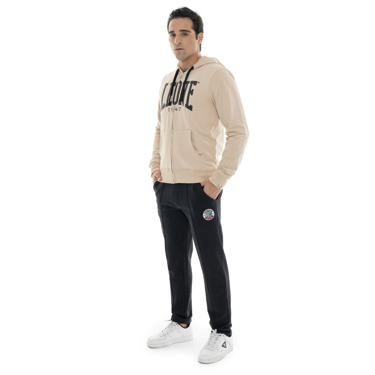 MAN_SWEATPANTS_VARSITY_M6039P9F25_09_Image_3