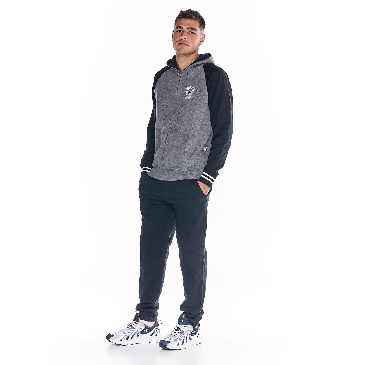 MAN_TRACKSUITS_COLLEGE_M4000A5F04A_0409_Image_4