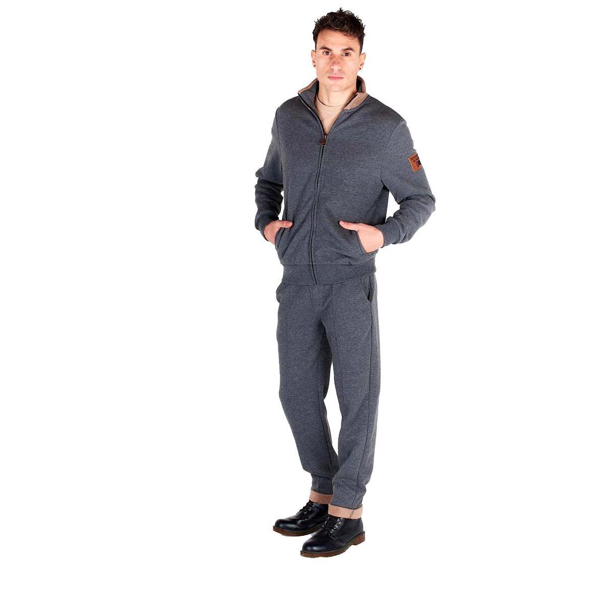 MAN_TRACKSUITS_NEUTRALS_M3081A3F26A_08_Image_3