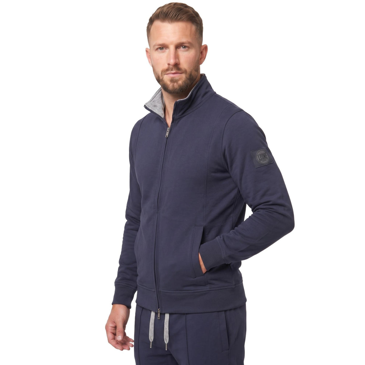 MAN_TRAVELWEAR_M7245A13F47_101_Image_3