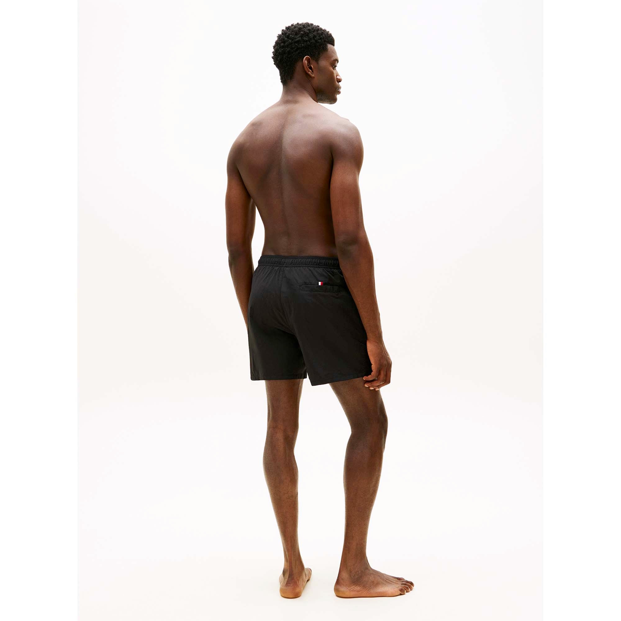 MEDIUM_DRAWSTRING_zip_pocket_UM0UM03748_BDS_Image_3