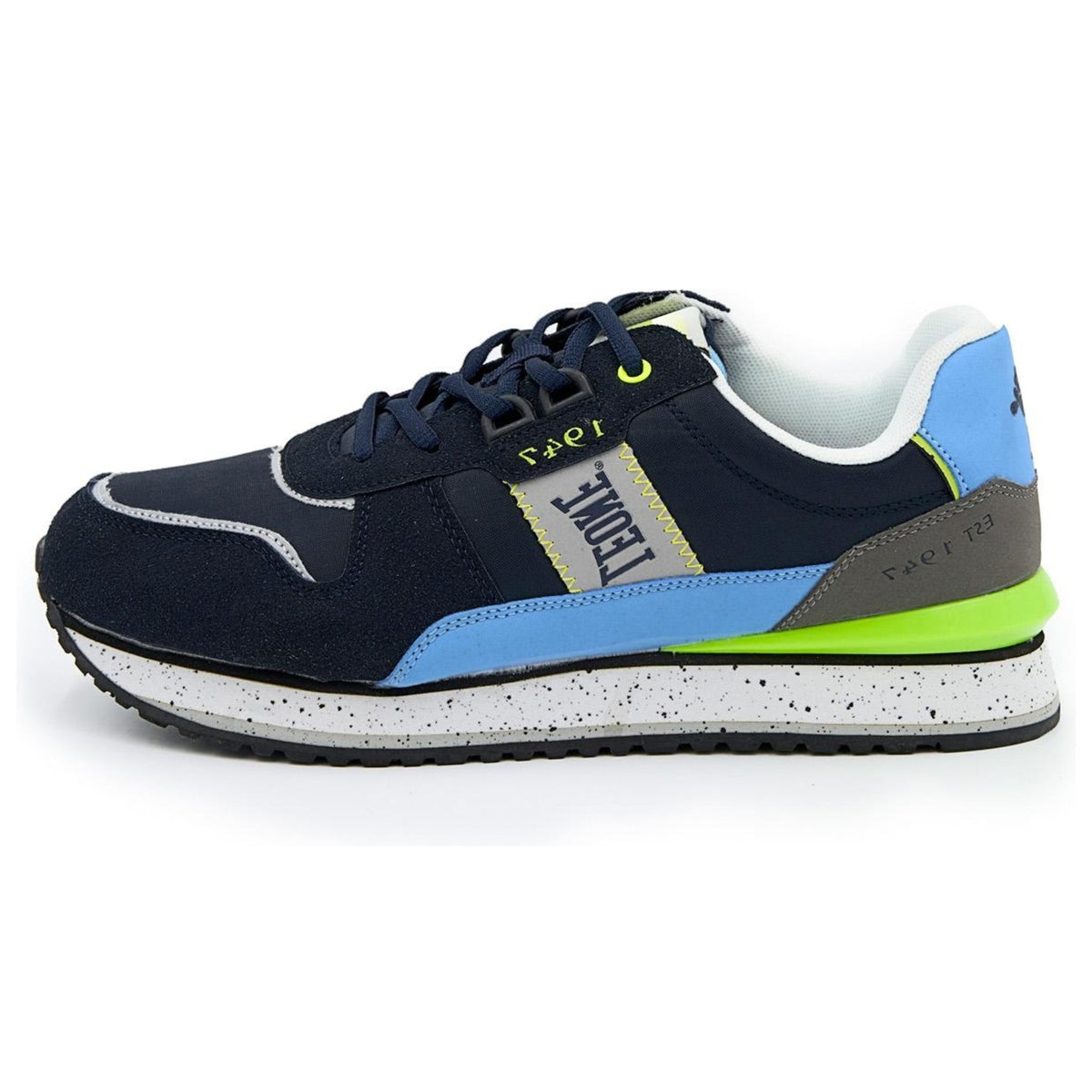 MENS_SHOES_WALK_M011S7EV_10_Image_1