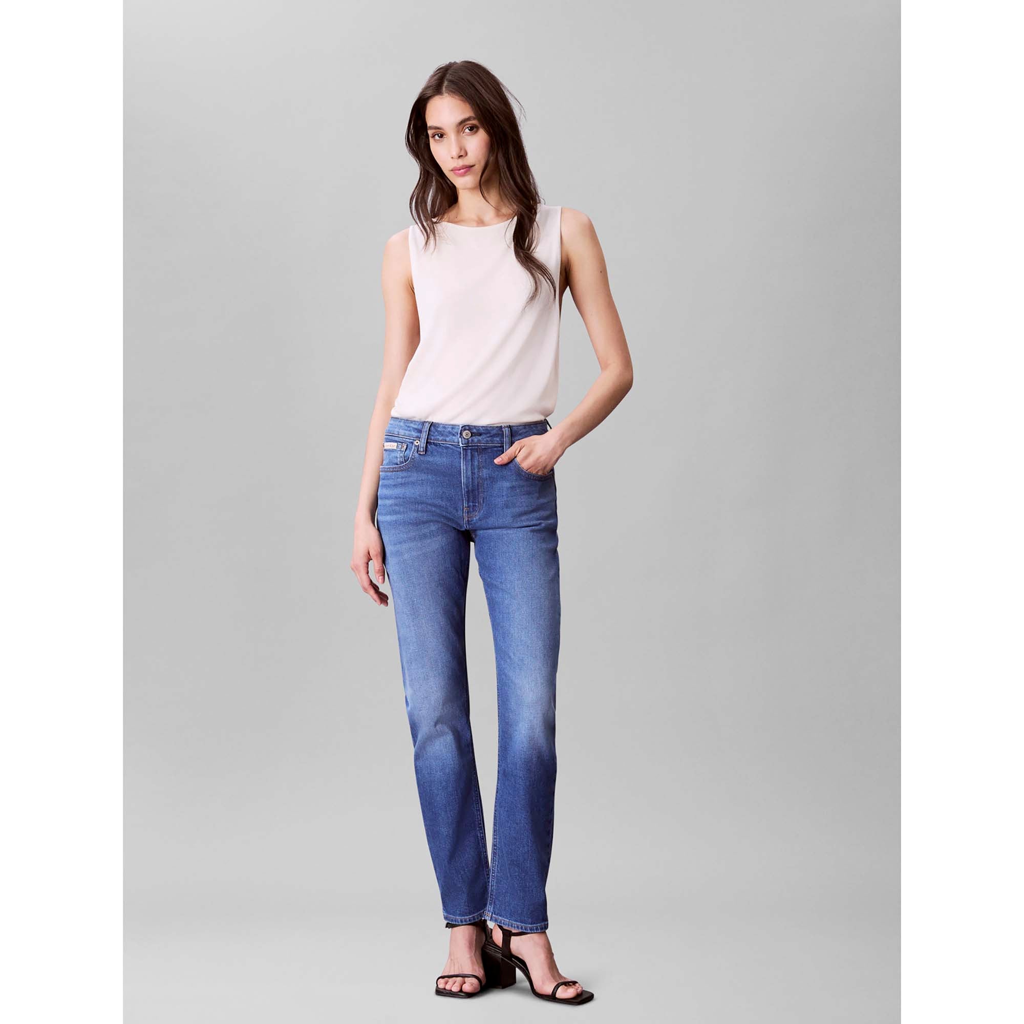 MID_RISE_SLIM_INDIGO_LV047C779G_YCC_Image_2