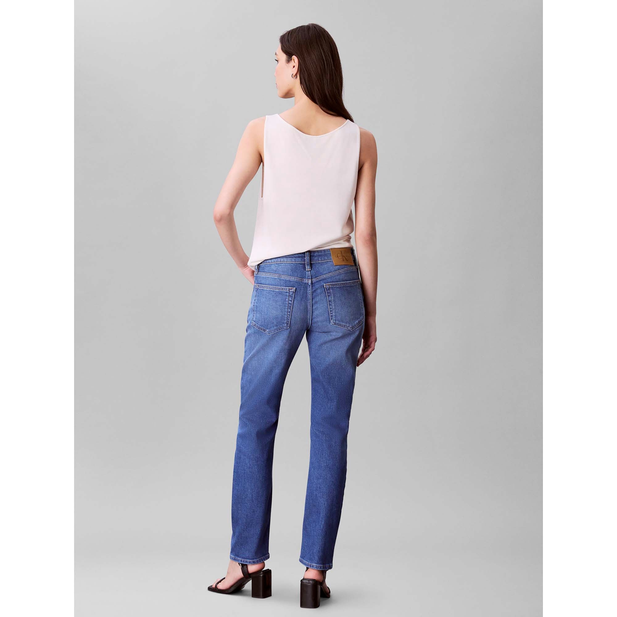 MID_RISE_SLIM_INDIGO_LV047C779G_YCC_Image_3