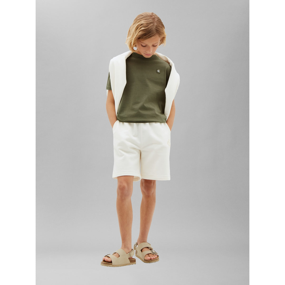 MINI_BADGE_REG_T-SHIRT_LV1CKTJA27T_LDY_Image_6