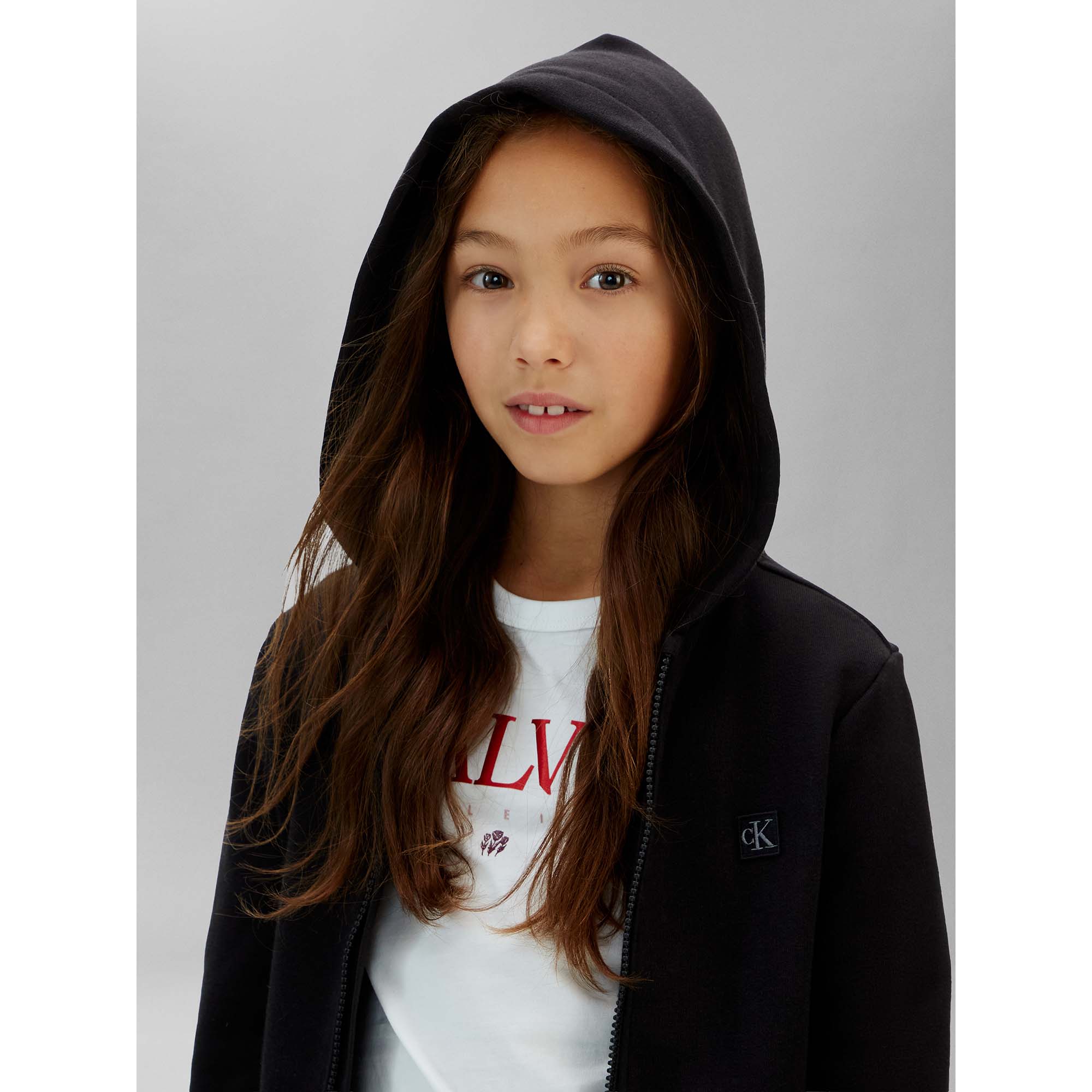 MINI_BADGE_ZIP-THROUGH_CKIU0IU00707T_BEH_Image_4