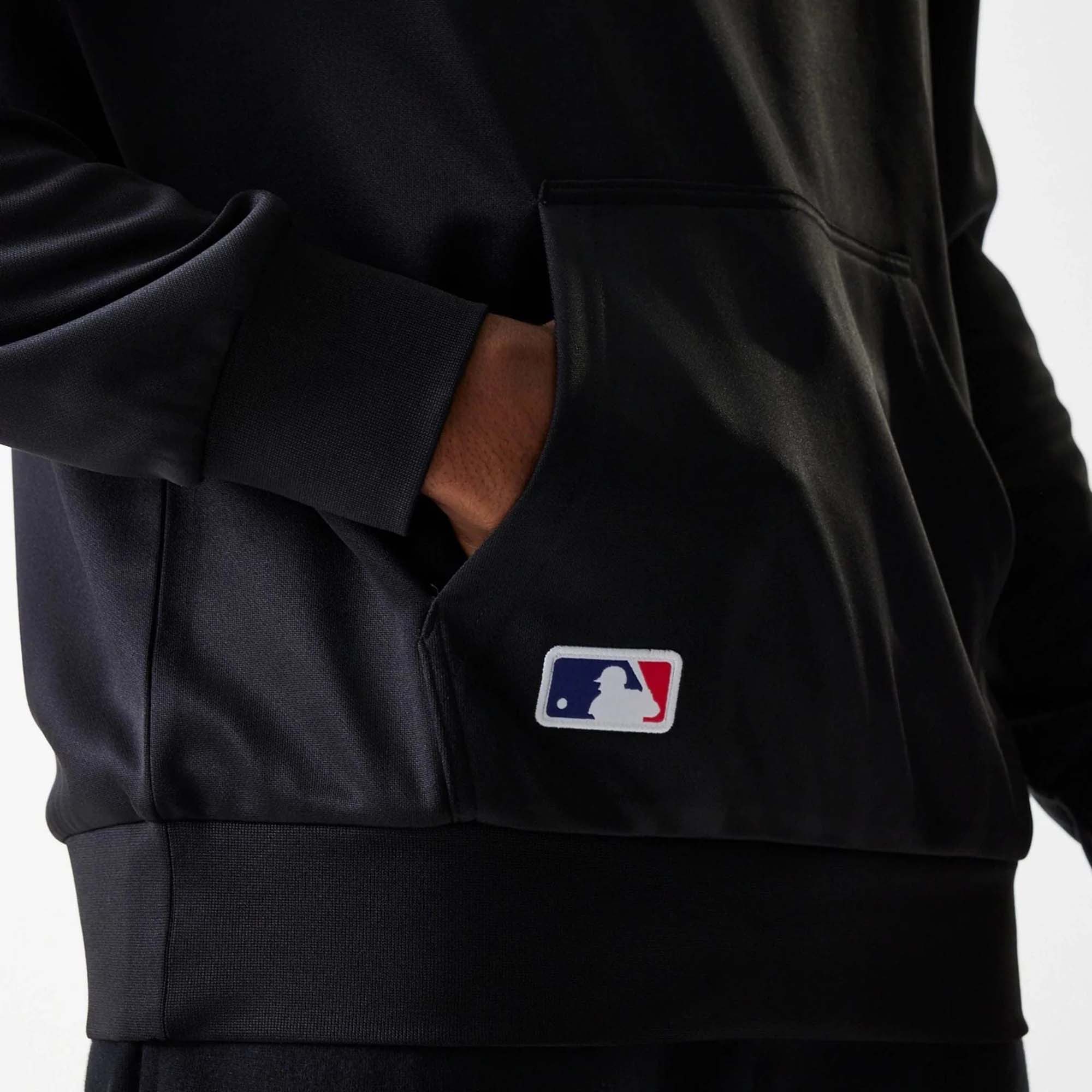 MLB_ESSENTIALS_HOODIE_NEYYAN_BLK_60684271_001_Image_6