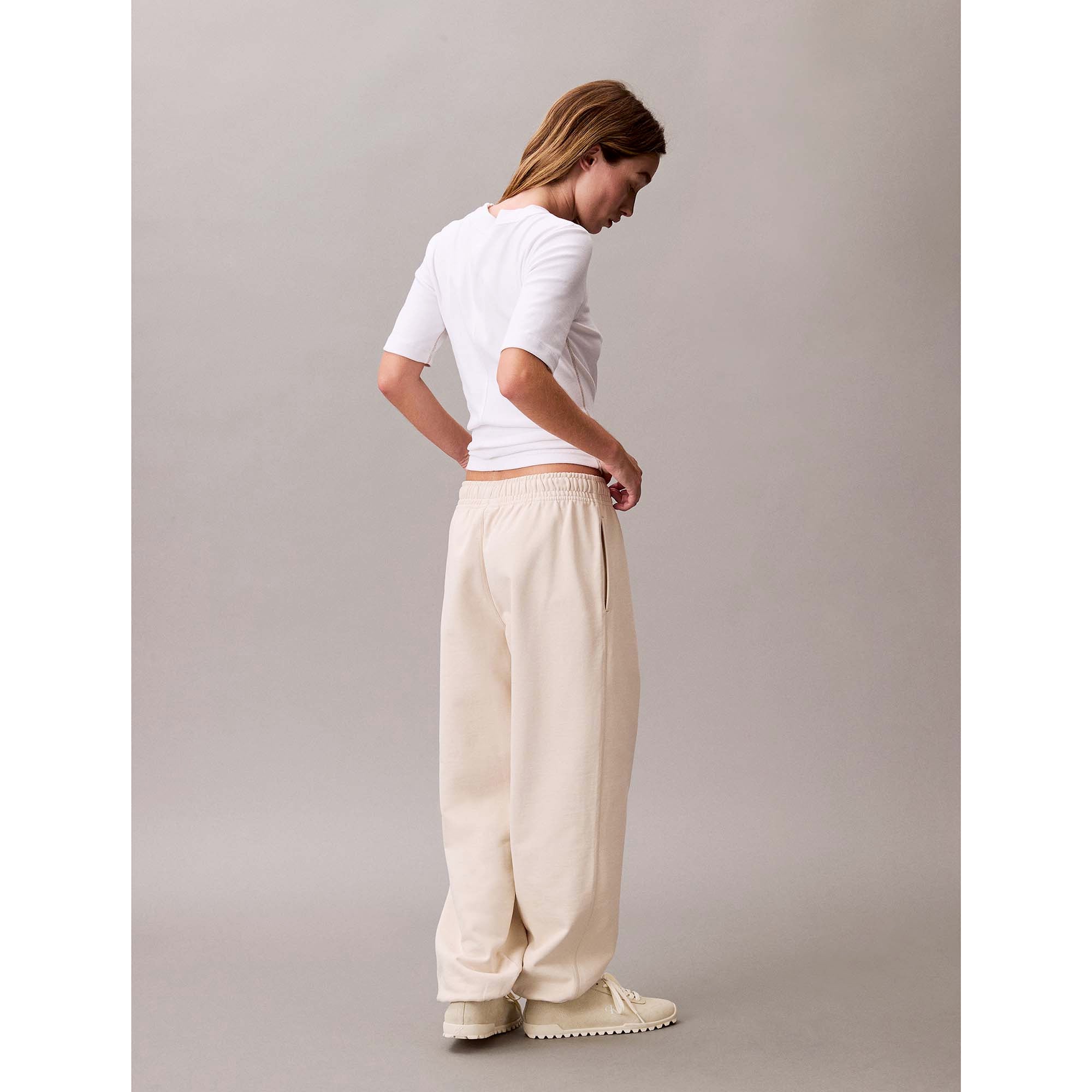 MONOLOGO_FRENCH_TERR_LV047B235G_ACG_Image_2