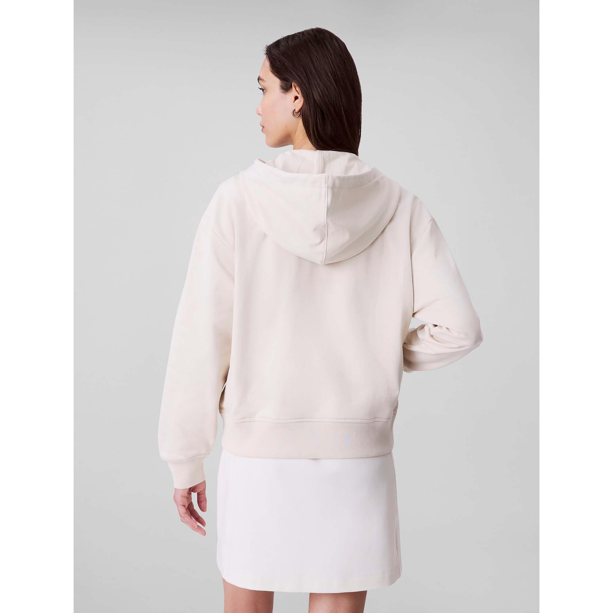 MONOLOGO_FRENCH_TERR_LV047B270G_ACG_Image_2